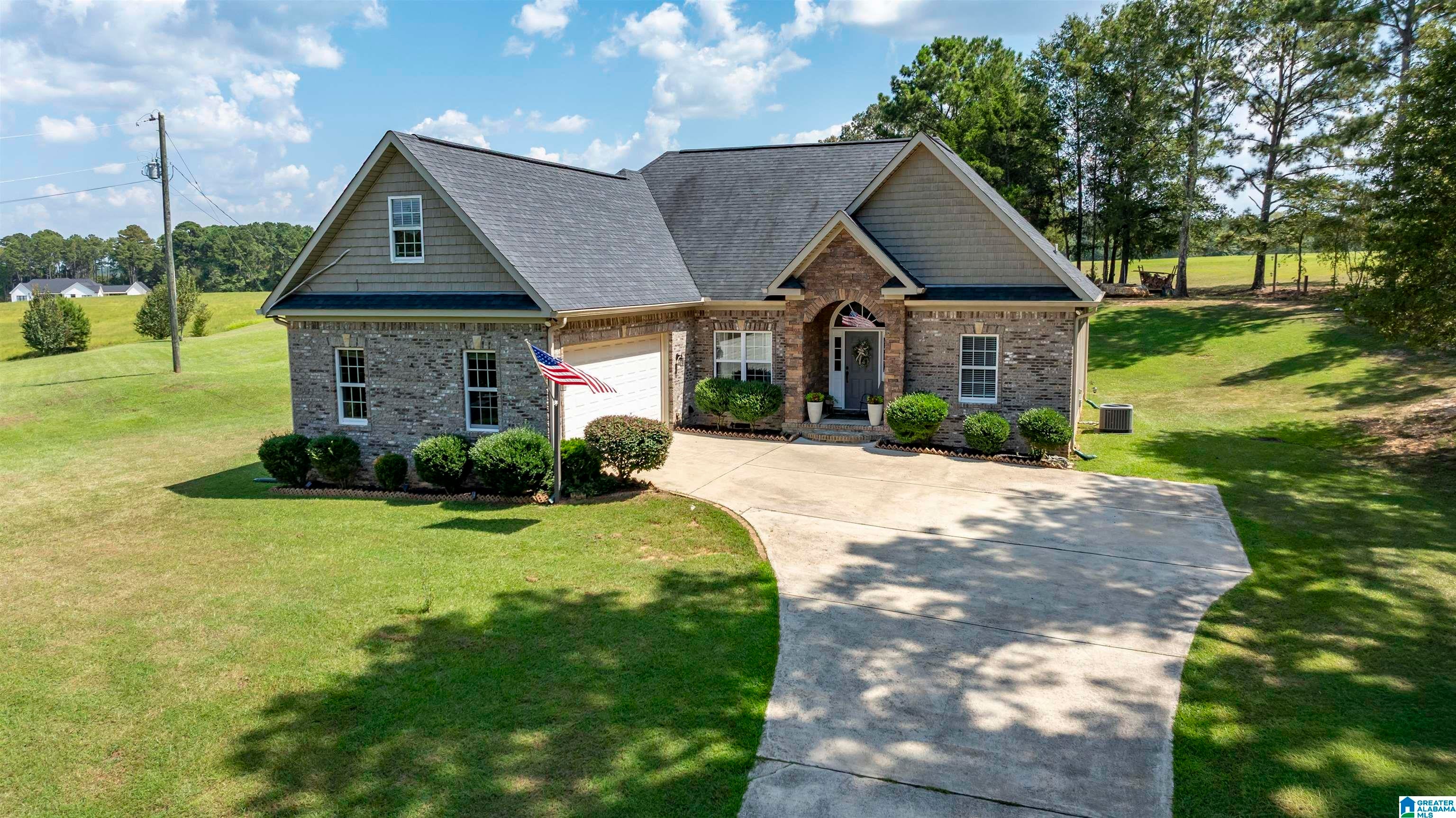 1115 Eureka Road — photo