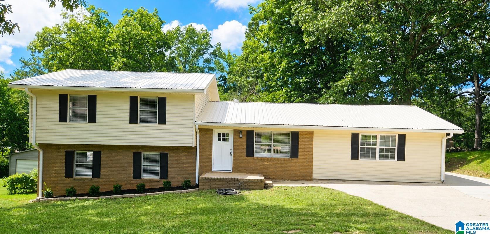 1119 Chatwood Drive — photo