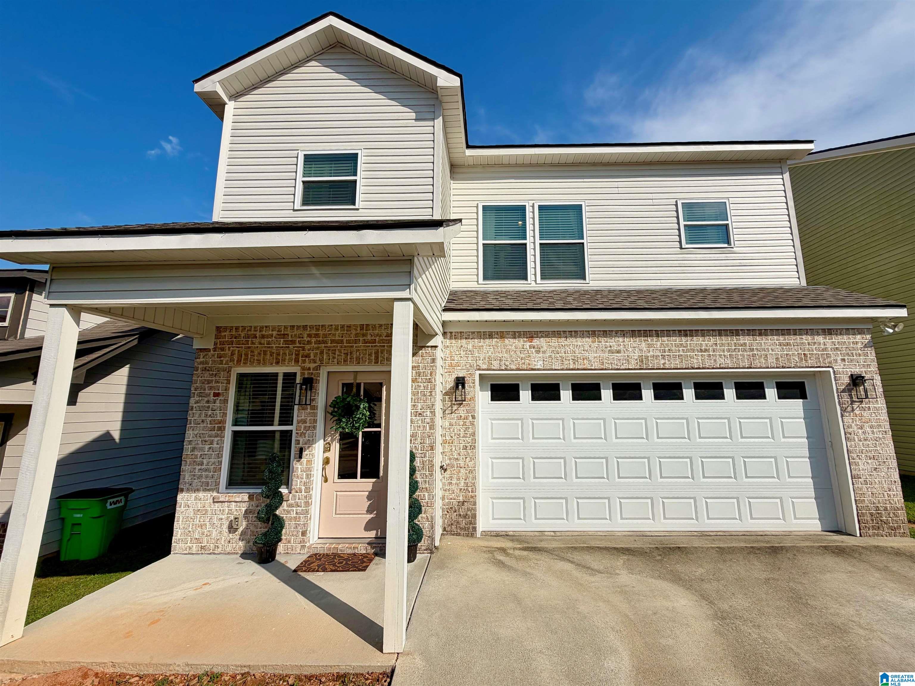 823 Kent Drive — photo