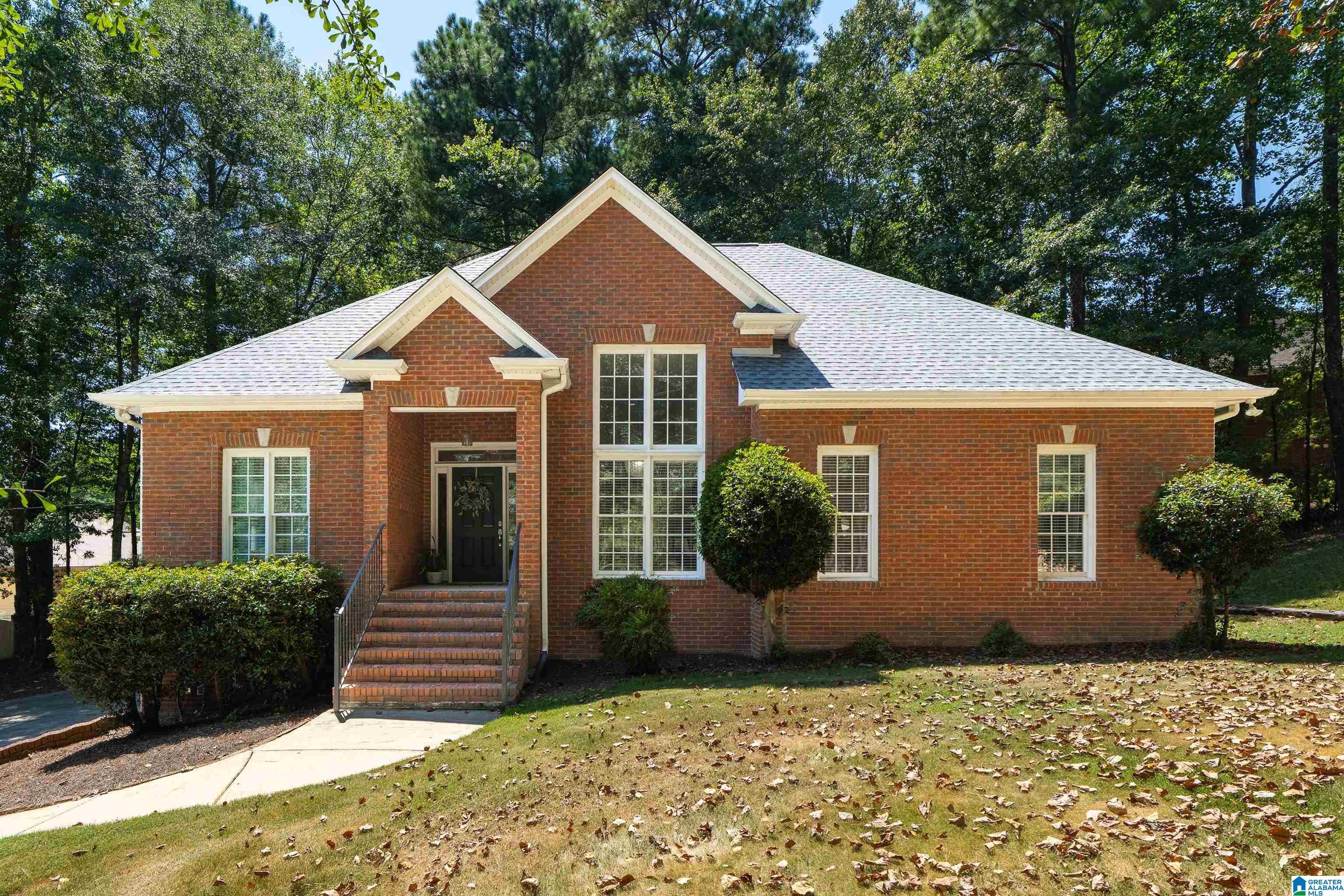 189 Woodbury Drive — photo
