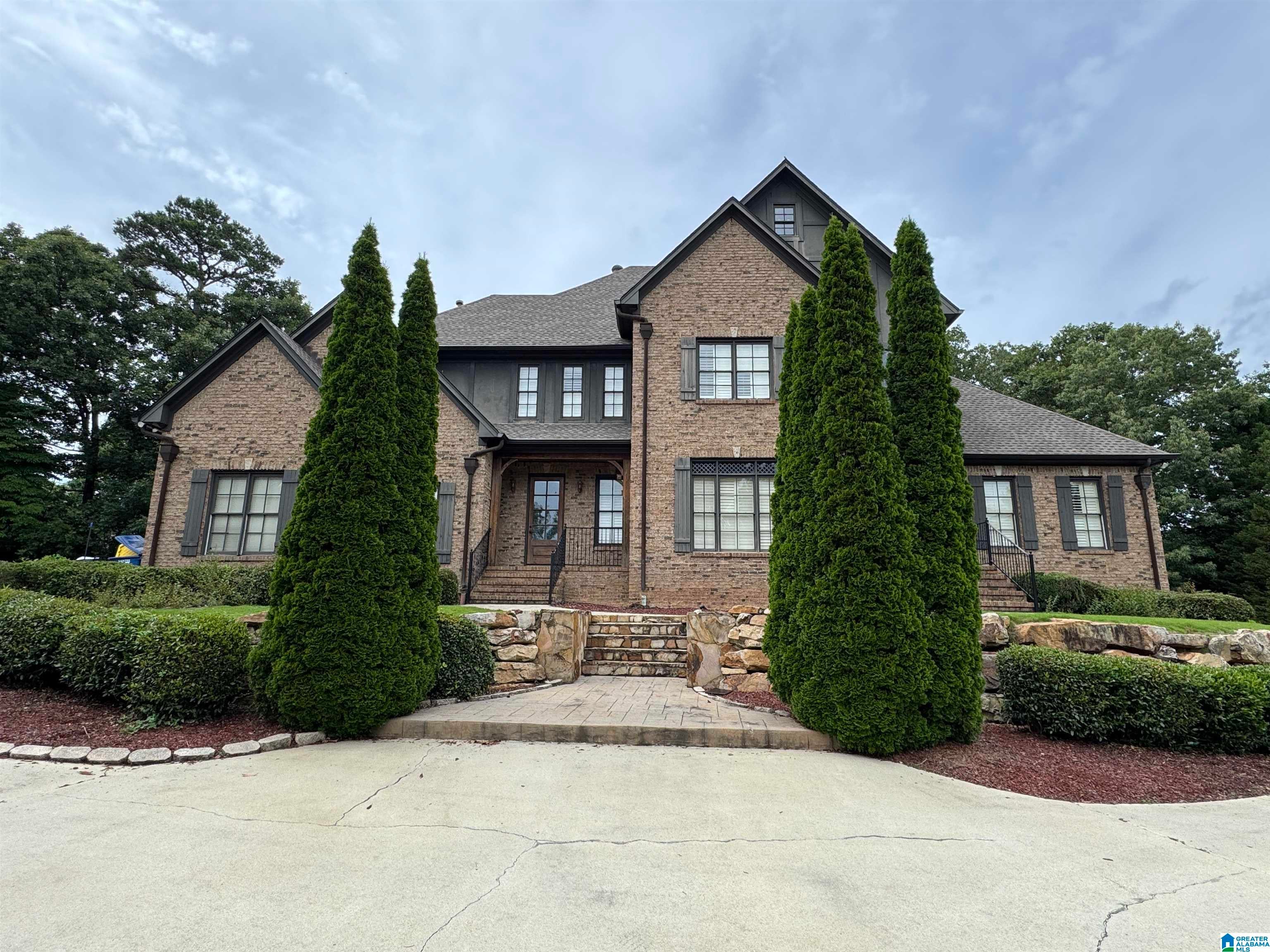 416 McCormack Way — photo