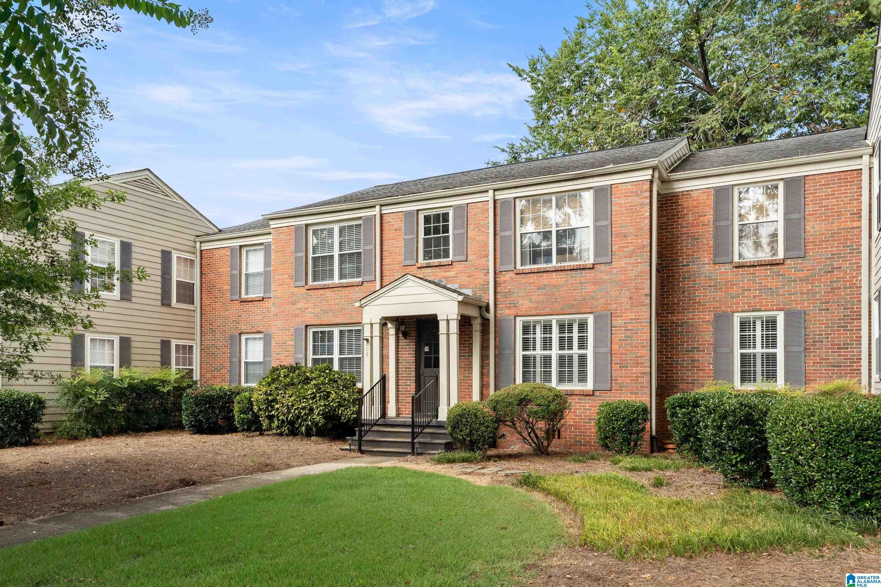 204 Fox Hall Road 204-B — photo
