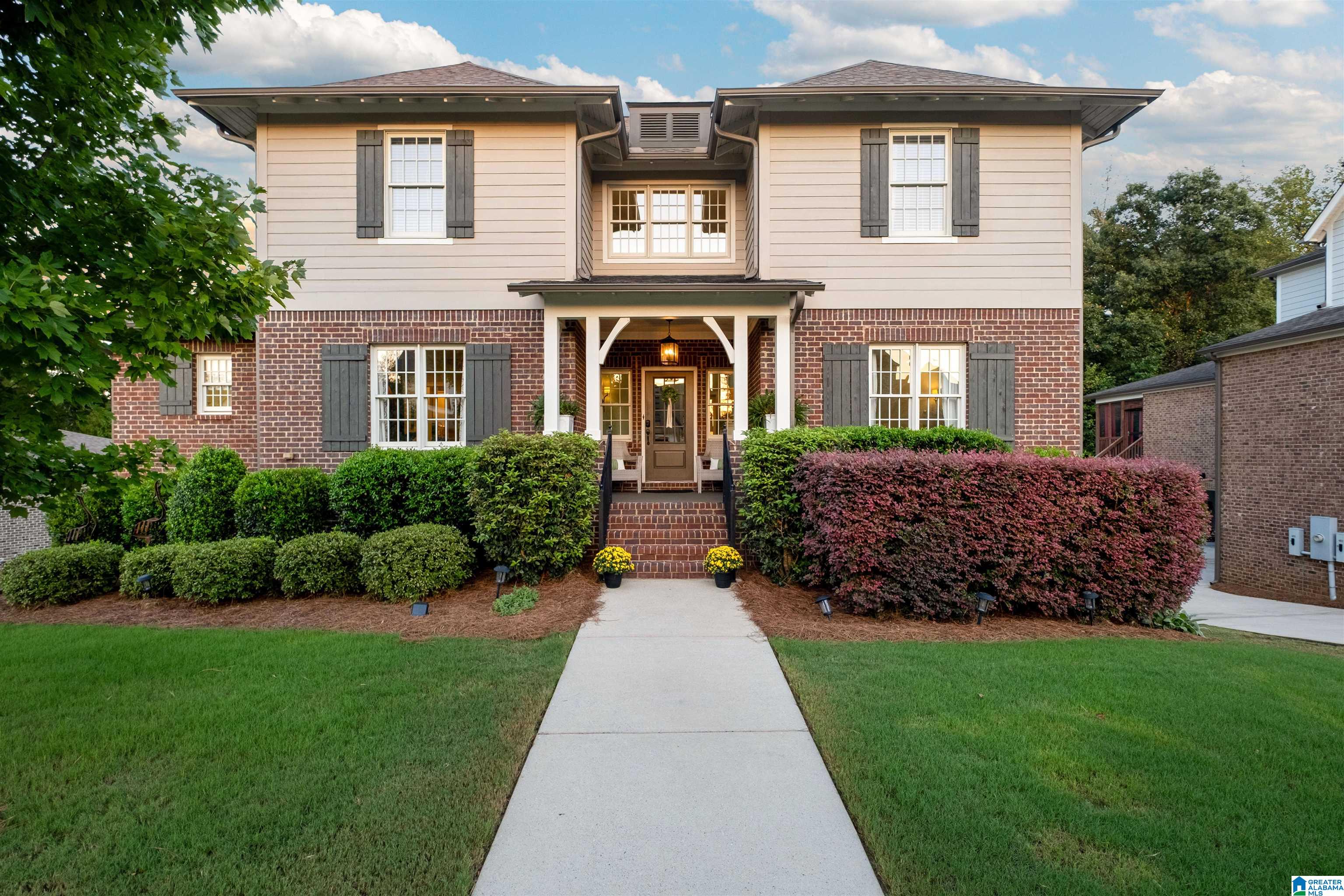 2302 Southampton Drive — photo