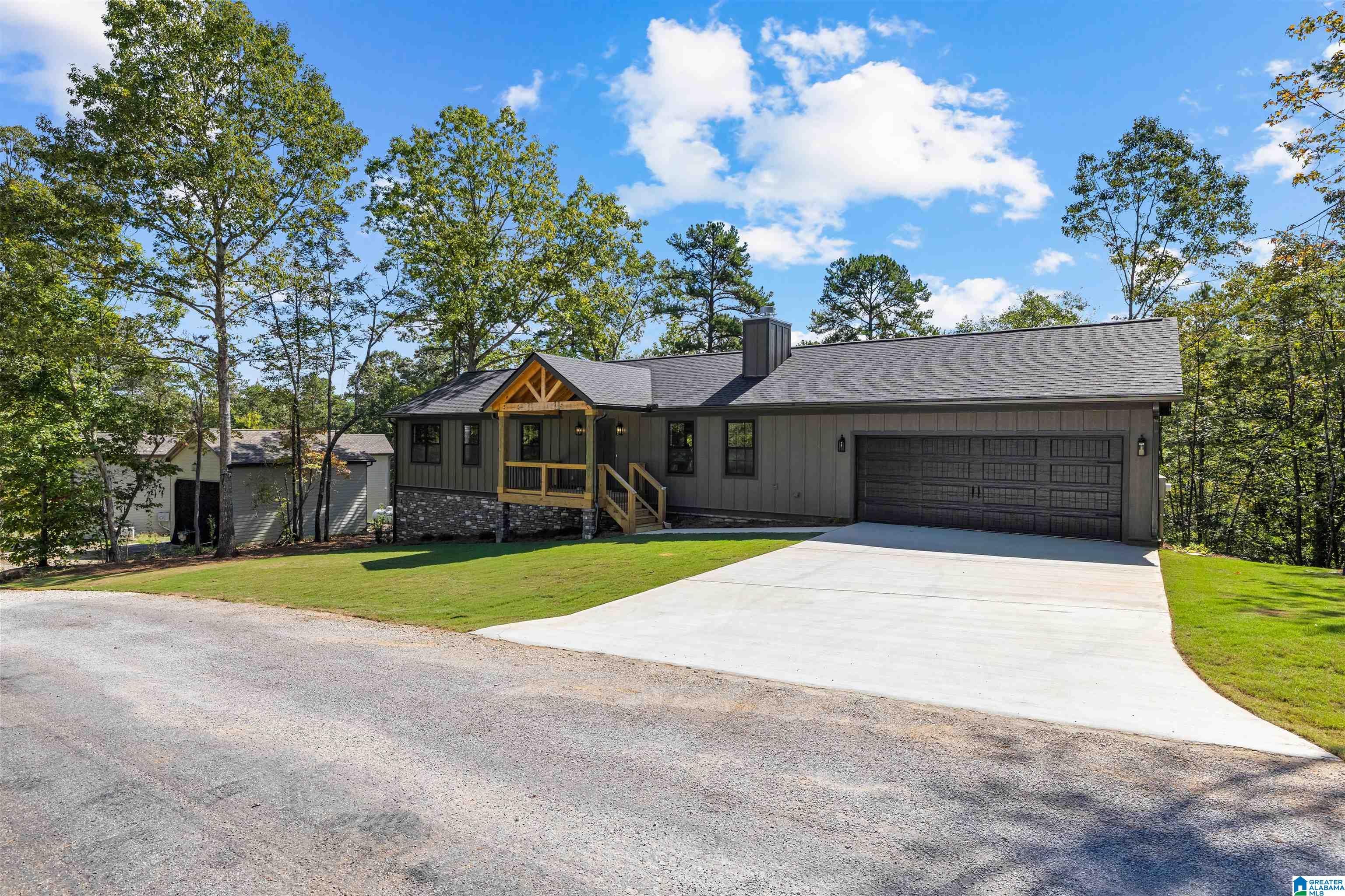 88 Dogwood Ridge N — photo