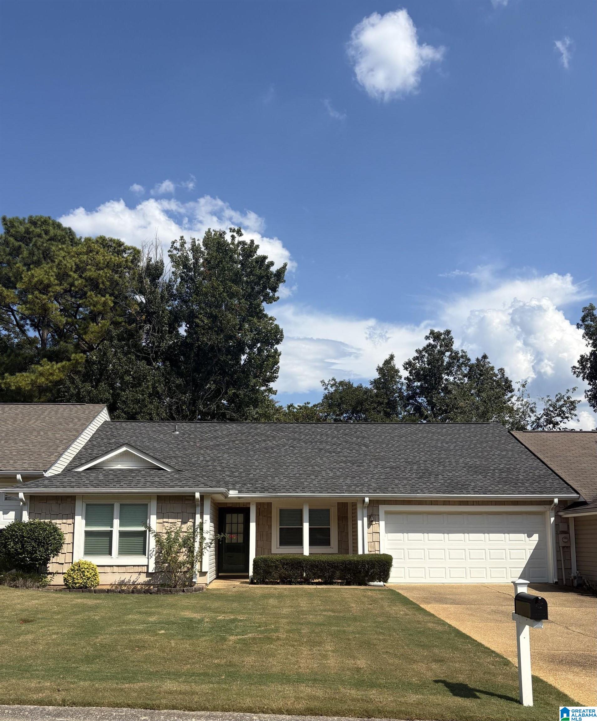 3380 N Wildewood Drive — photo