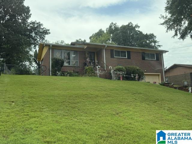 3012 Wenonah Circle — photo