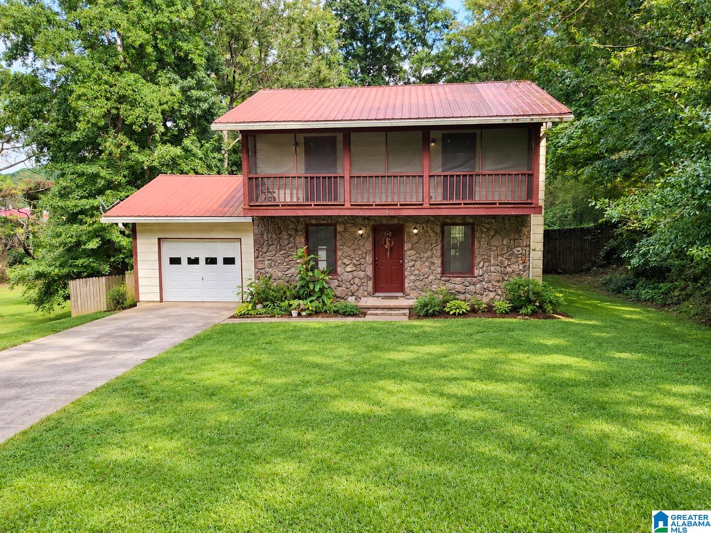 2312 Fitzgerald Road — photo