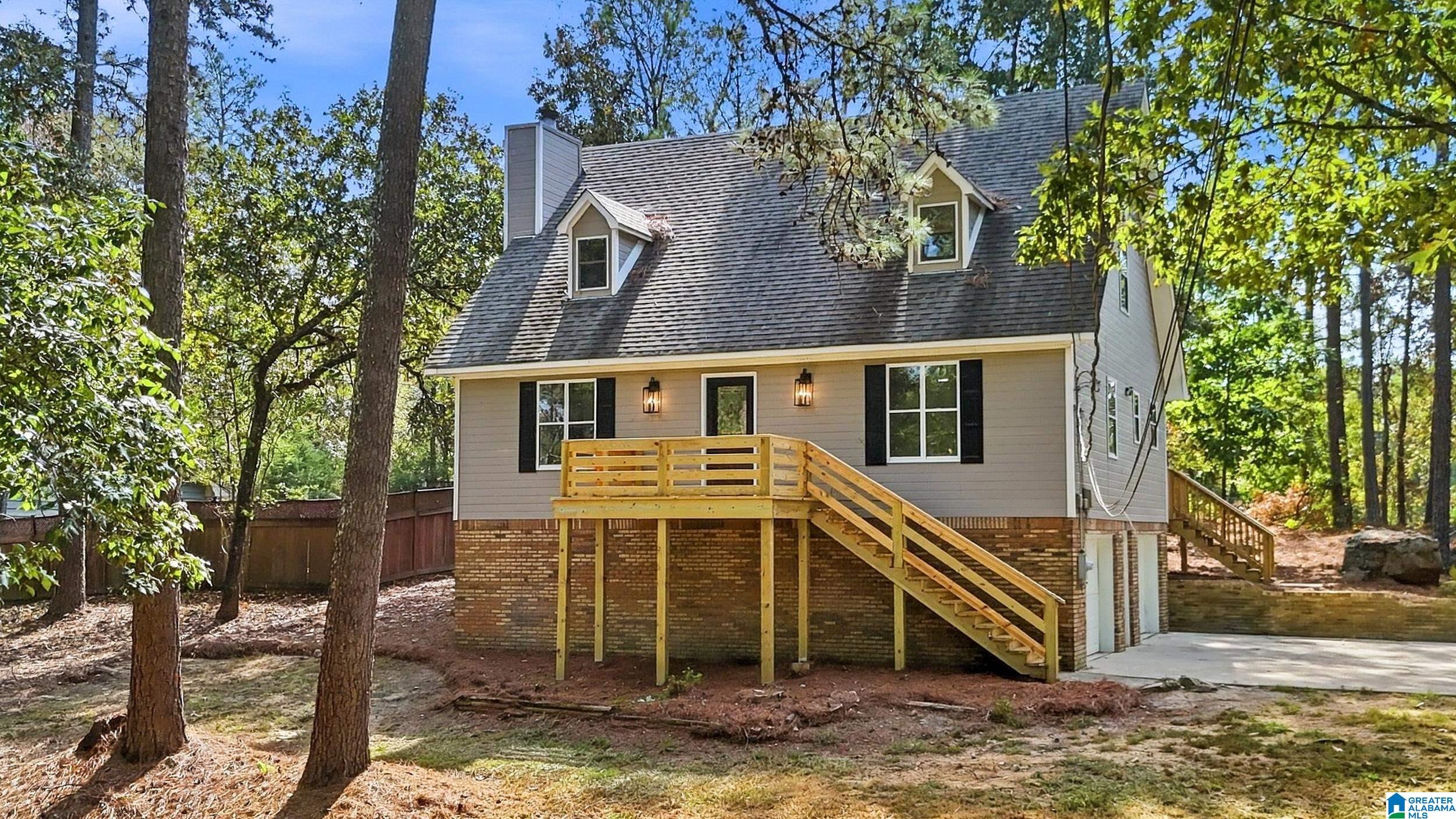 8010 Barbara Drive — photo