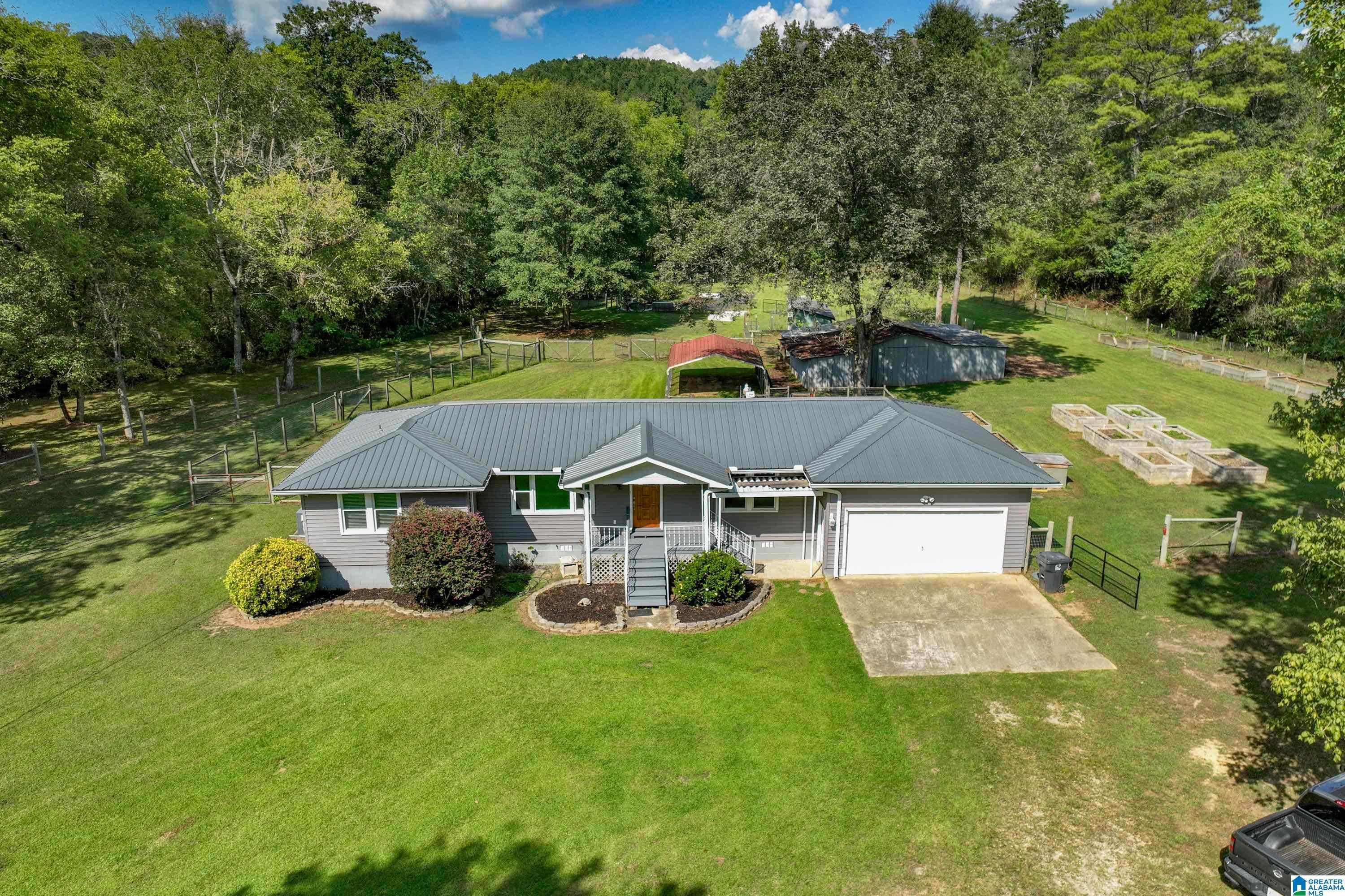 5329 Red Hollow Road — photo