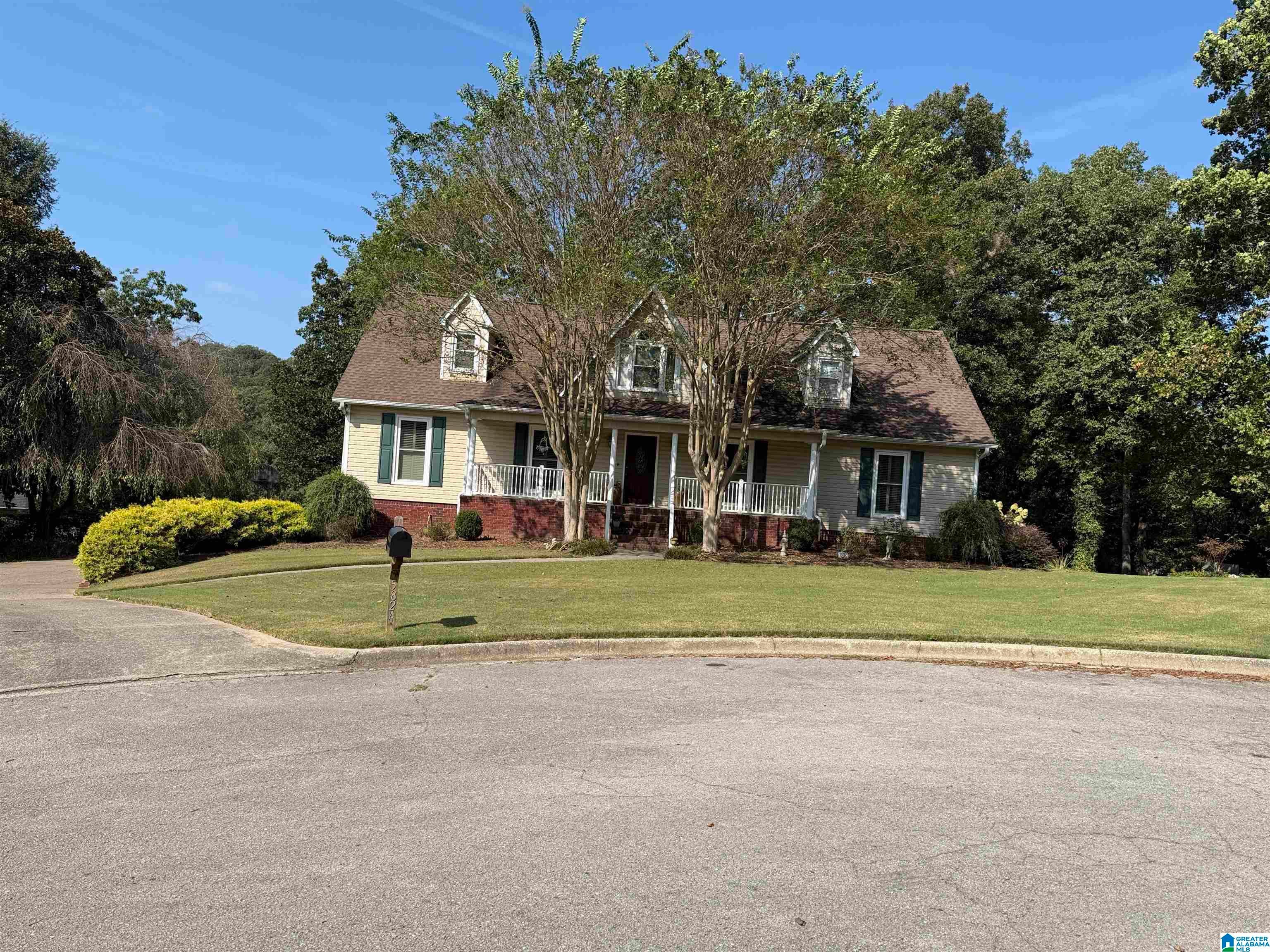 5824 Hummingbird Circle — photo