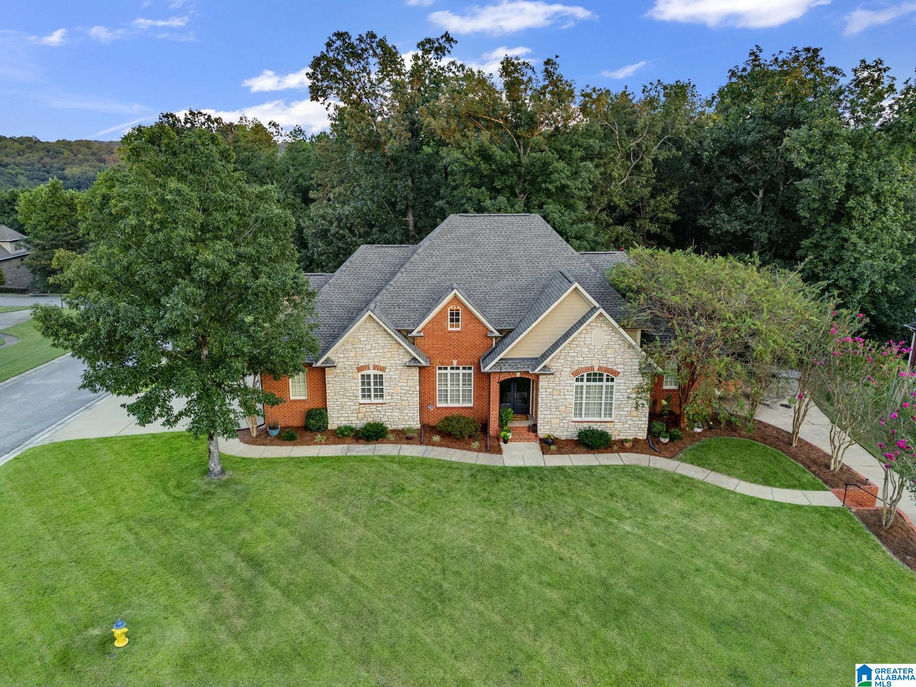 4429 Longwood Drive — photo