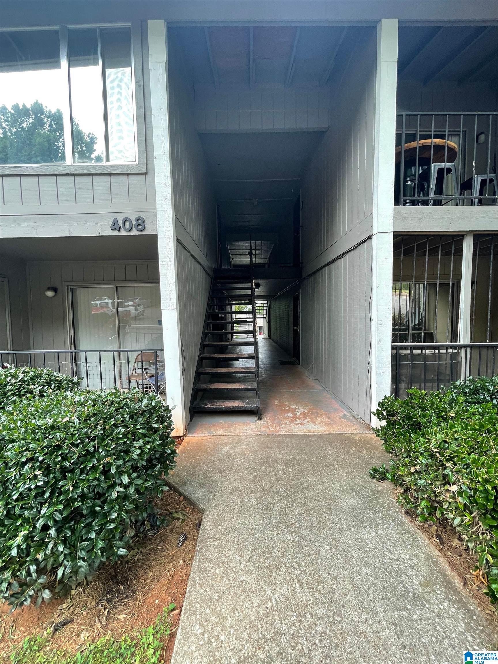 408 Skyview Drive Apt B — photo