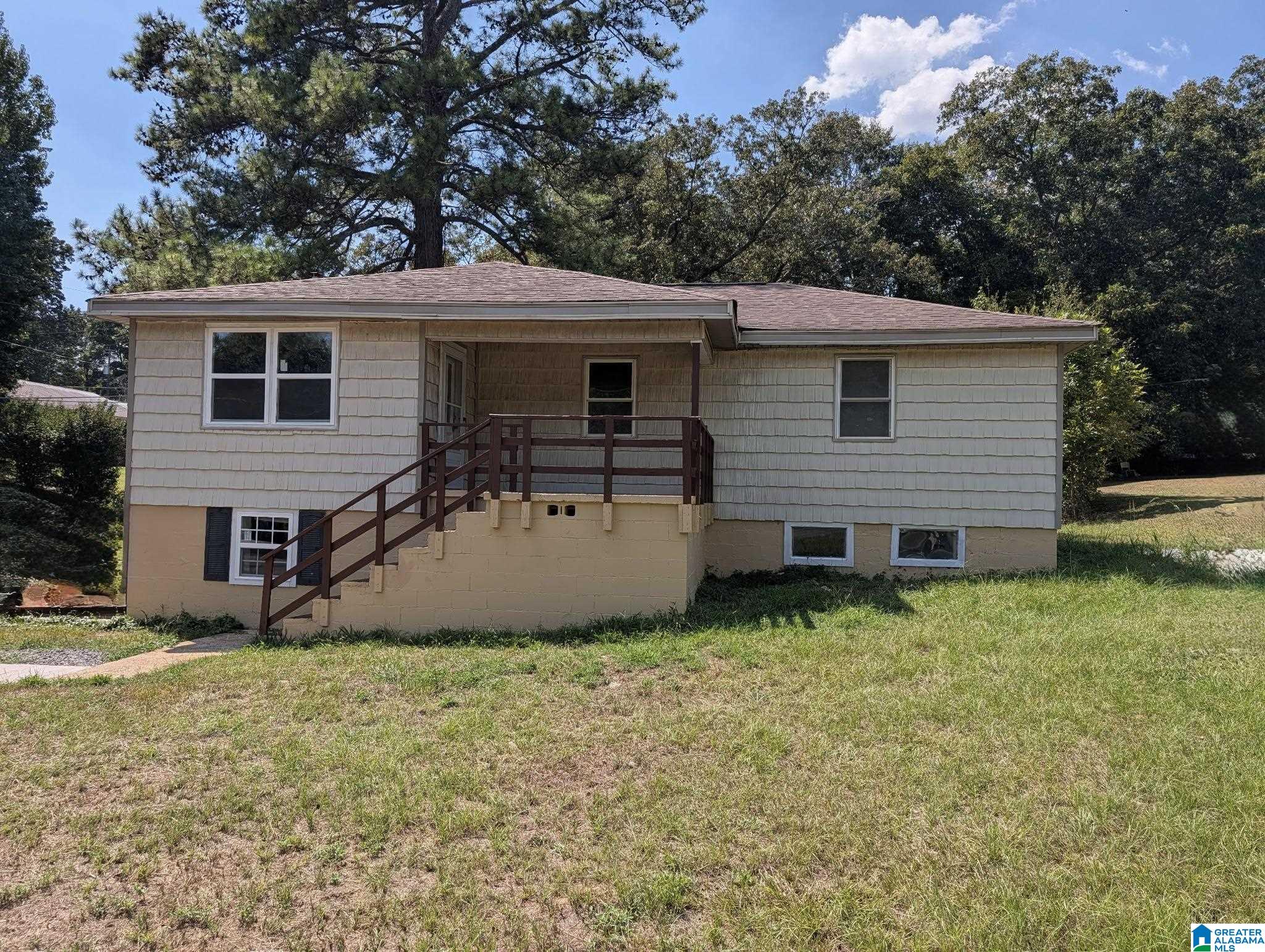 502 W Lake Drive — photo