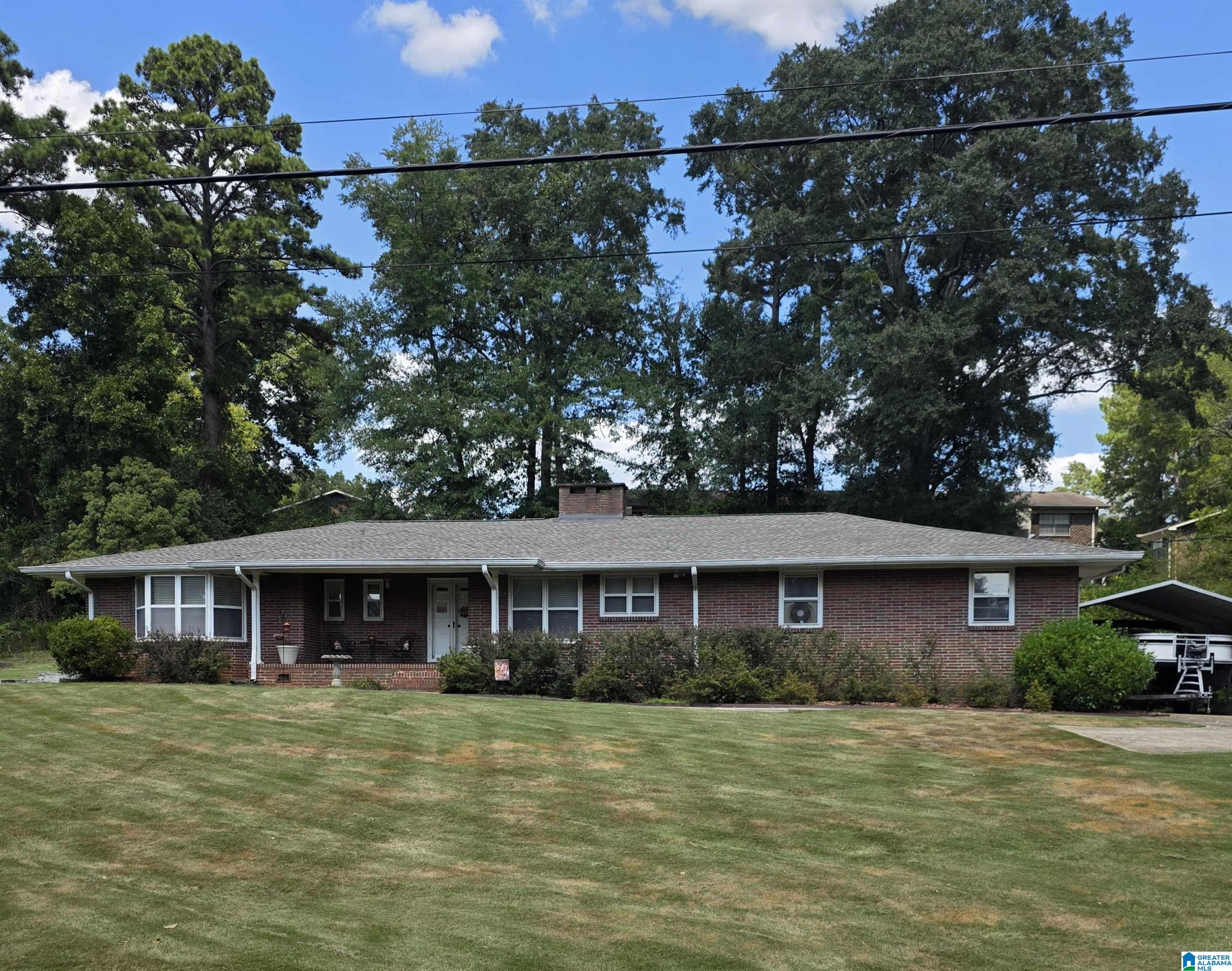 100 Linwood Drive — photo