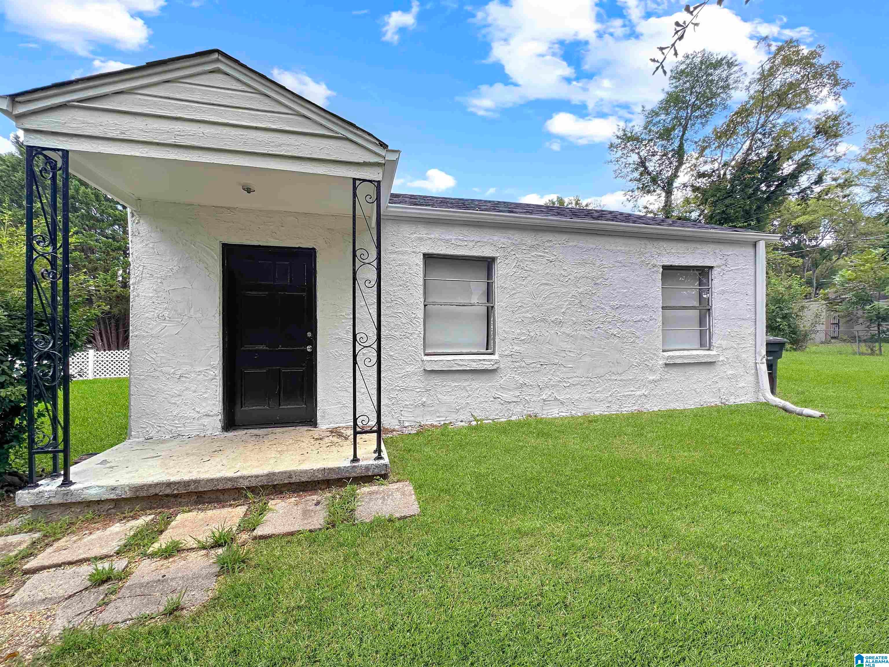 1529 Meadow Court — photo