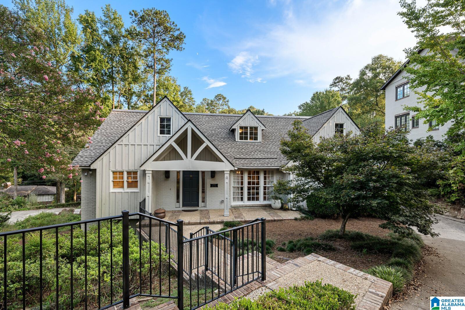2905 Virginia Road — photo