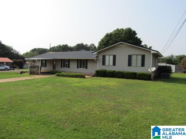 77 Greenvale Drive — photo