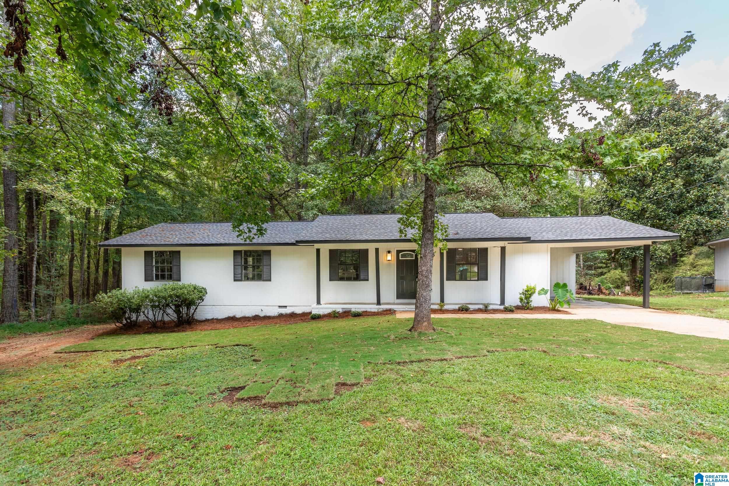 126 Weaver Lane — photo