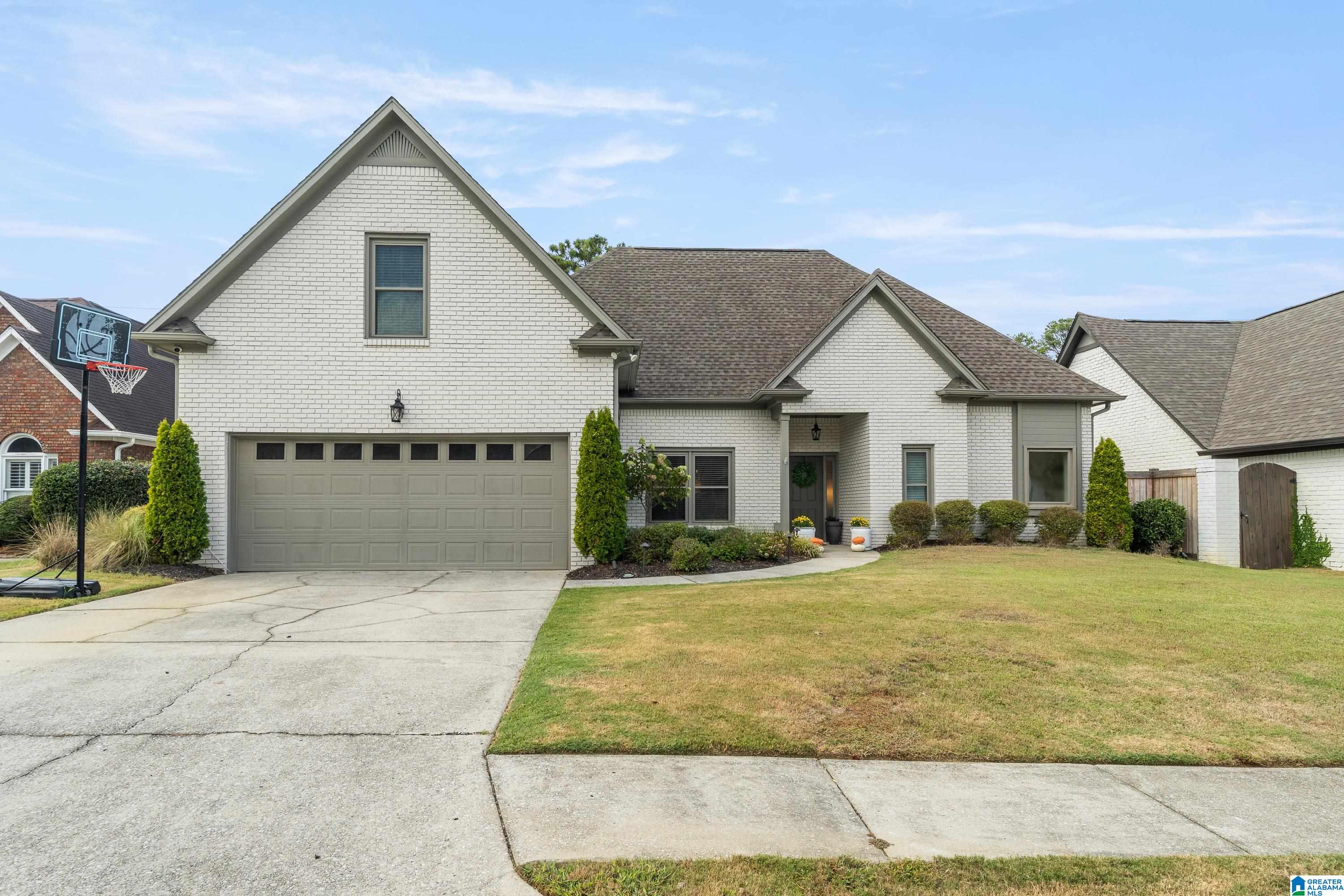 1573 Parkside Court — photo
