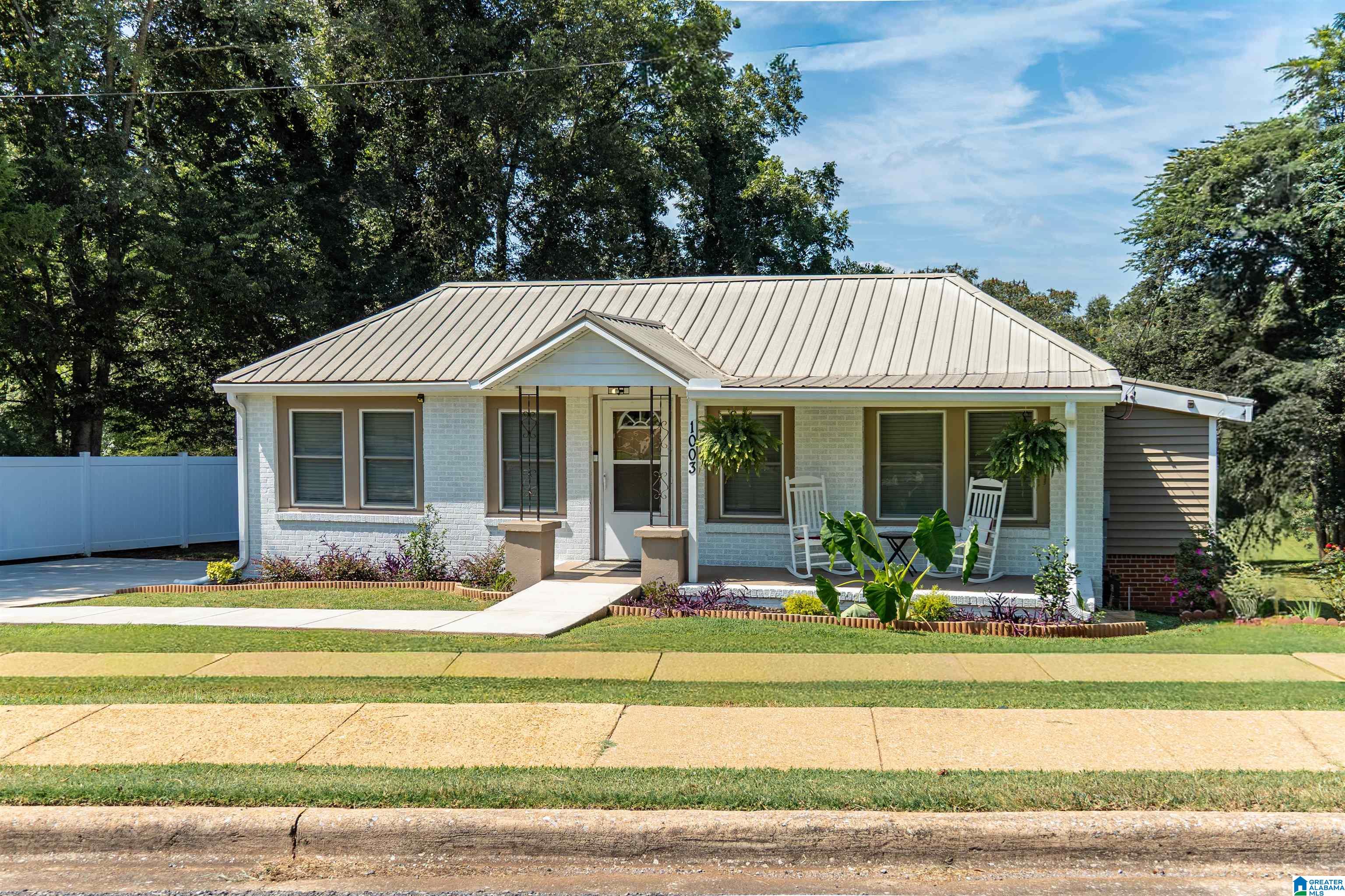 983 W Battle Street — photo