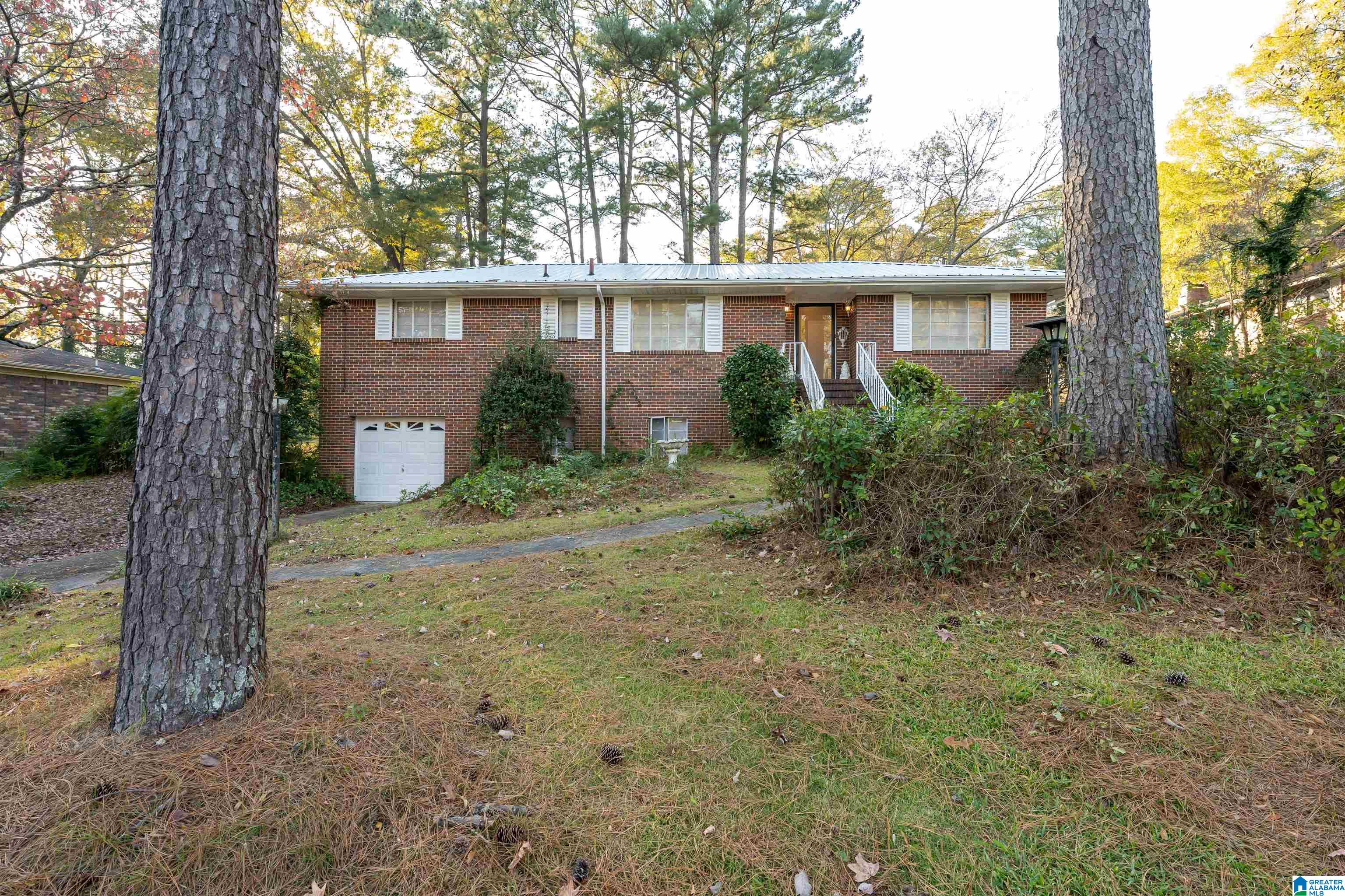1168 Five Mile Road — photo