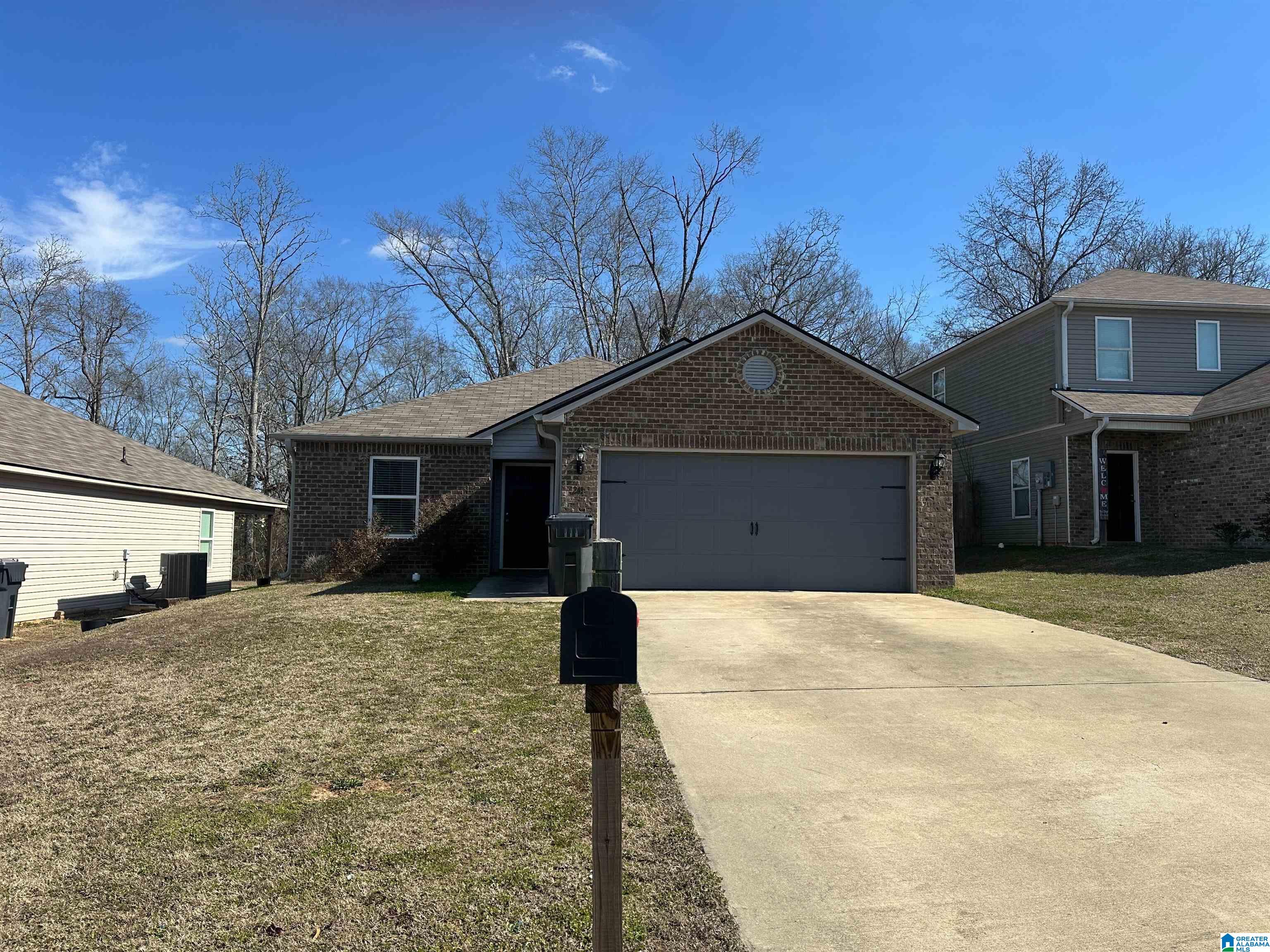 241 Highland View Drive — photo