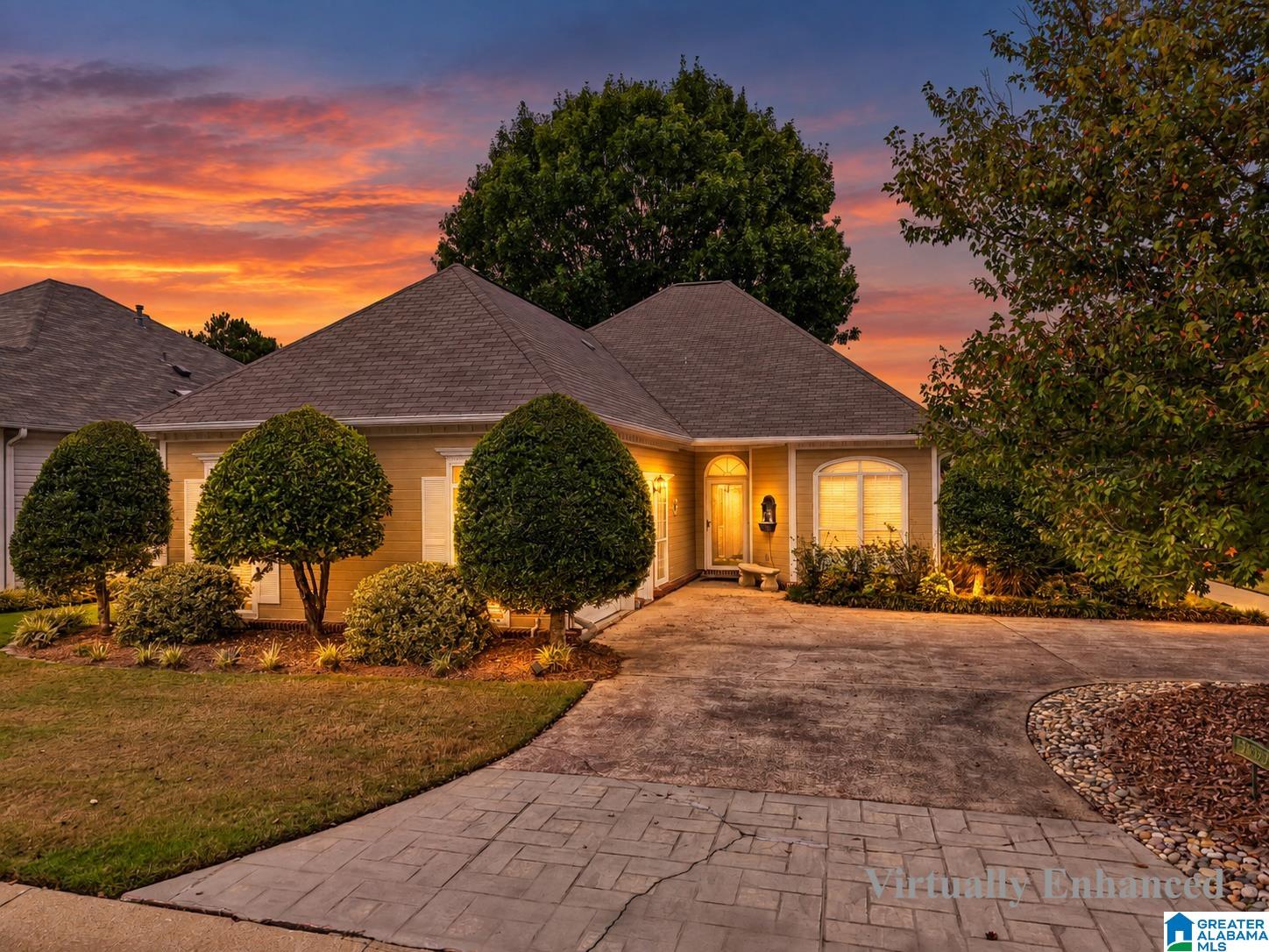 1205 Windsor Parkway — photo