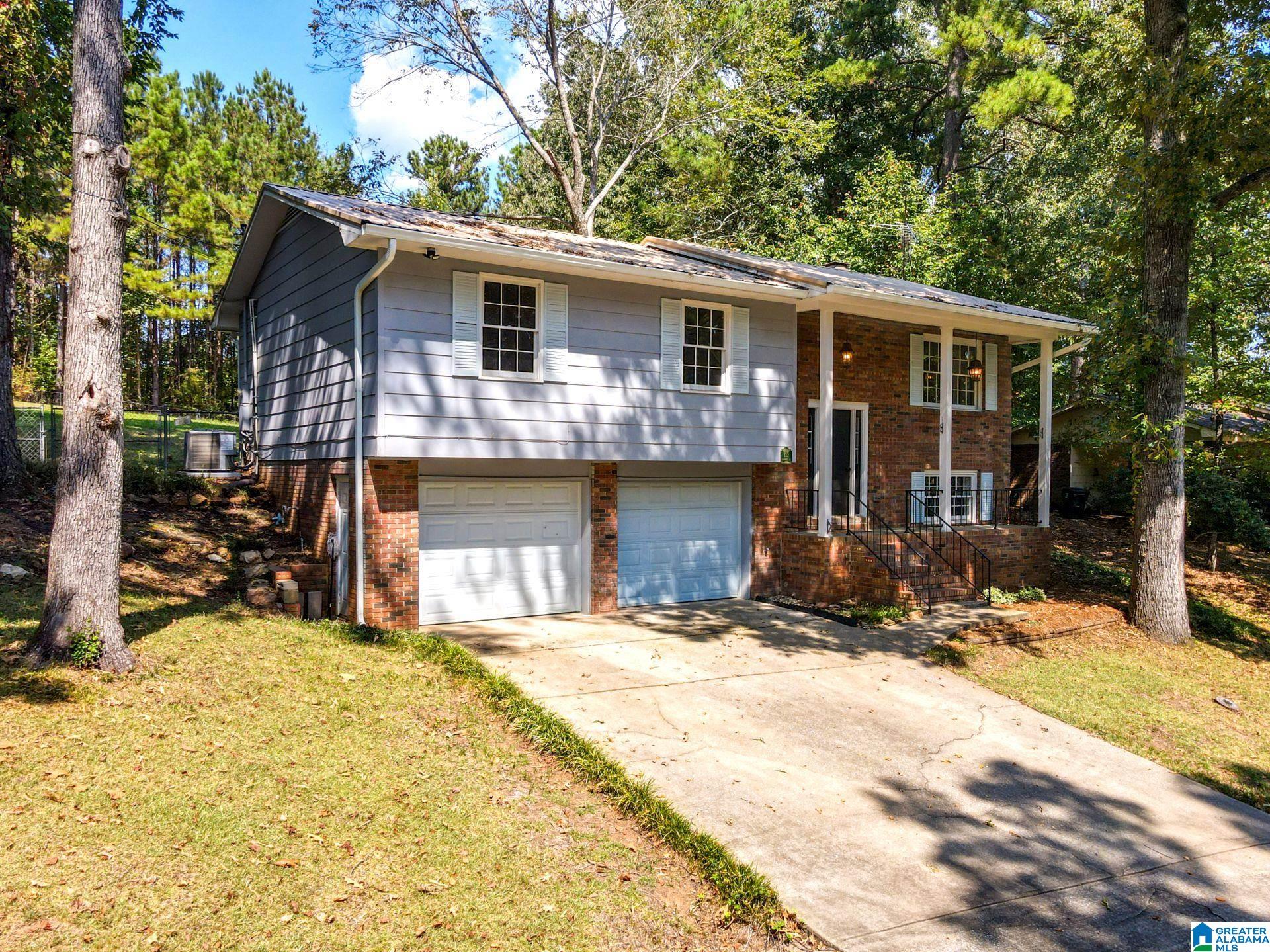 132 Midway Lane — photo
