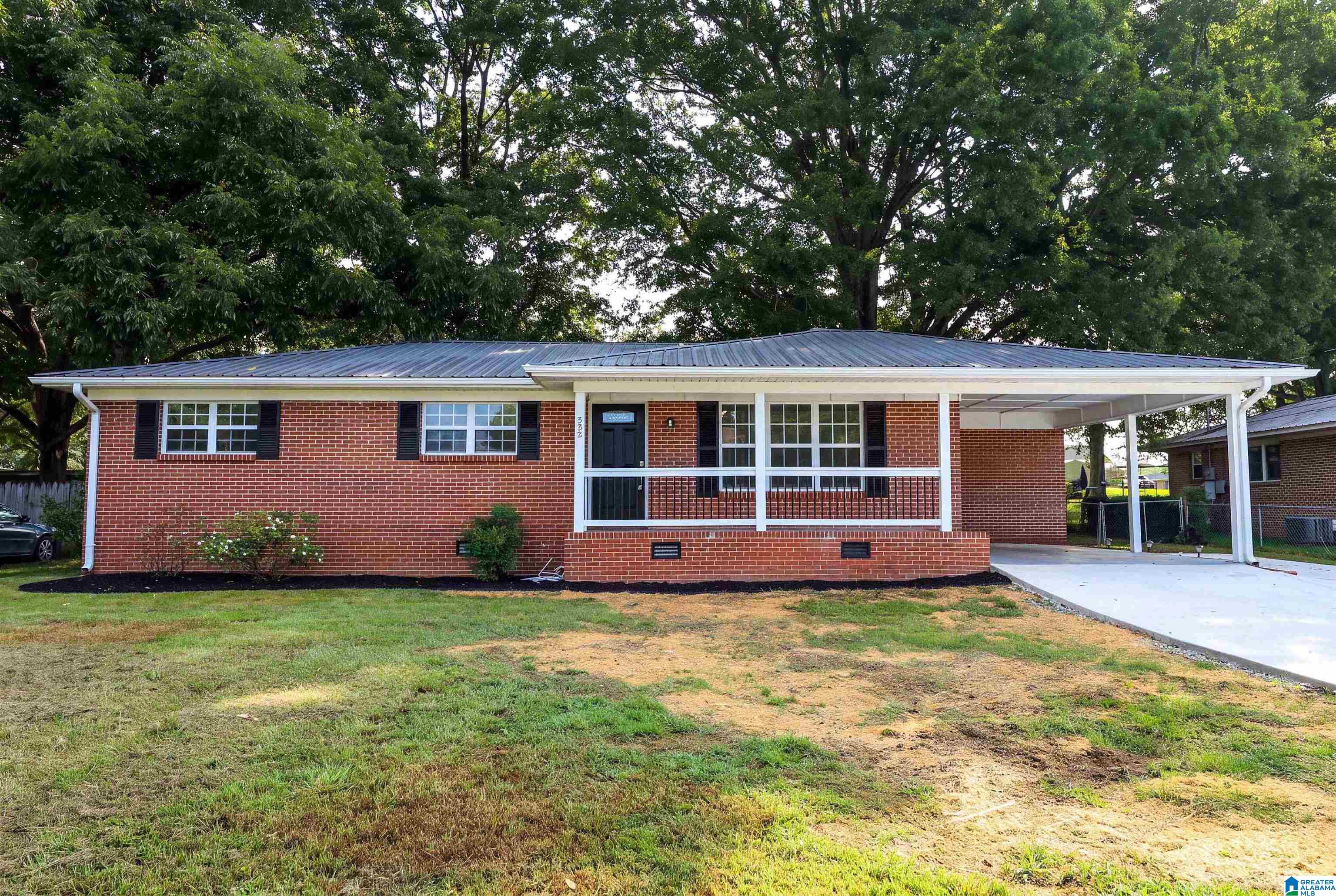222 Lynn Drive — photo