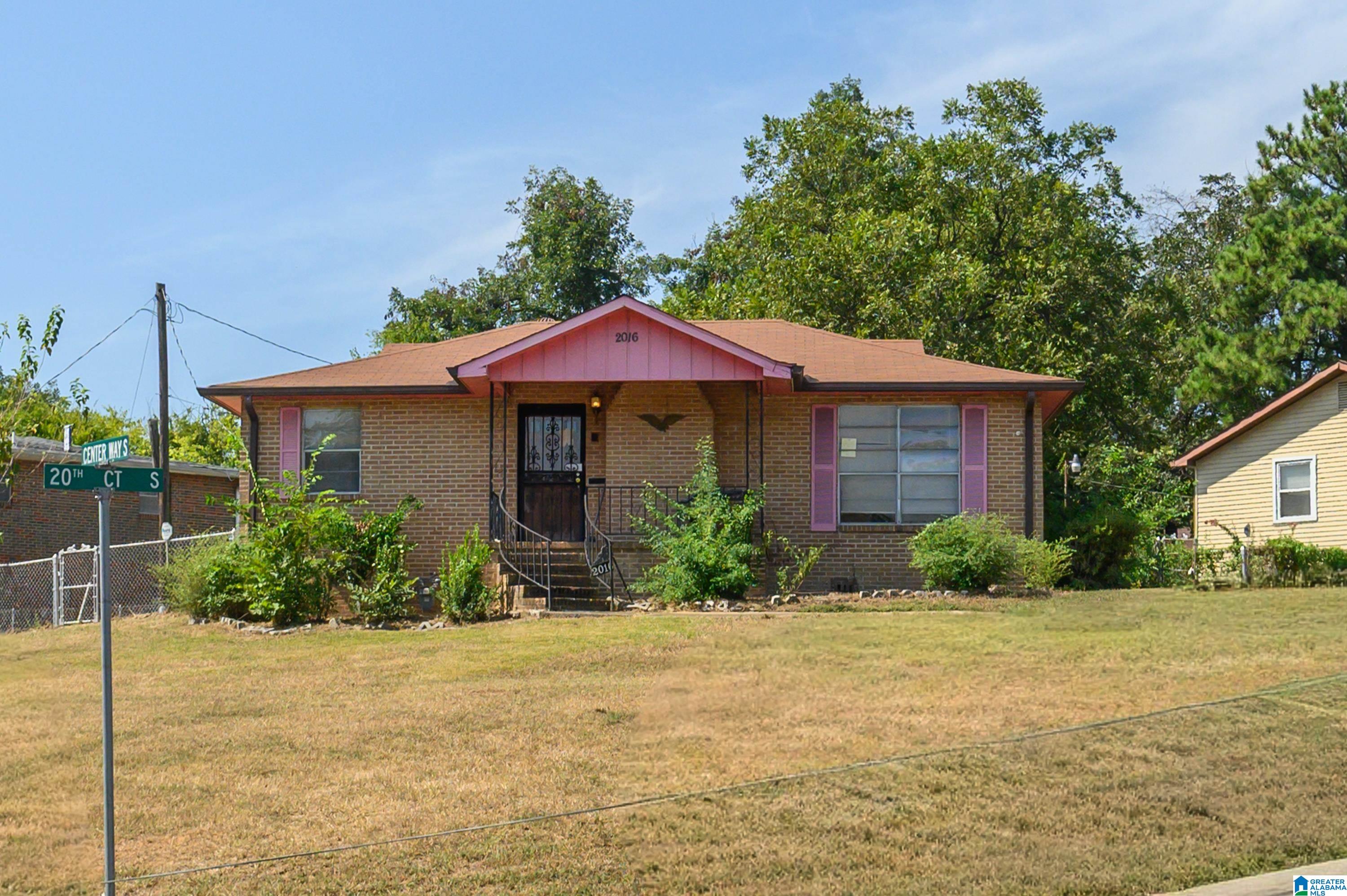 2016 Center Way — photo