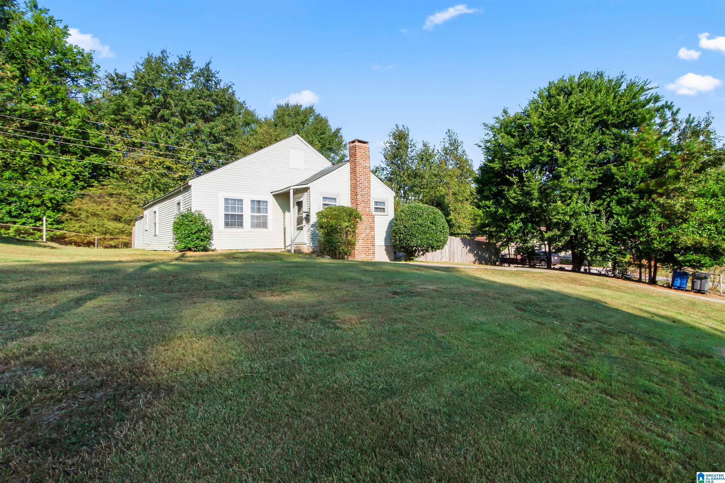 3148 Old Columbiana Road — photo