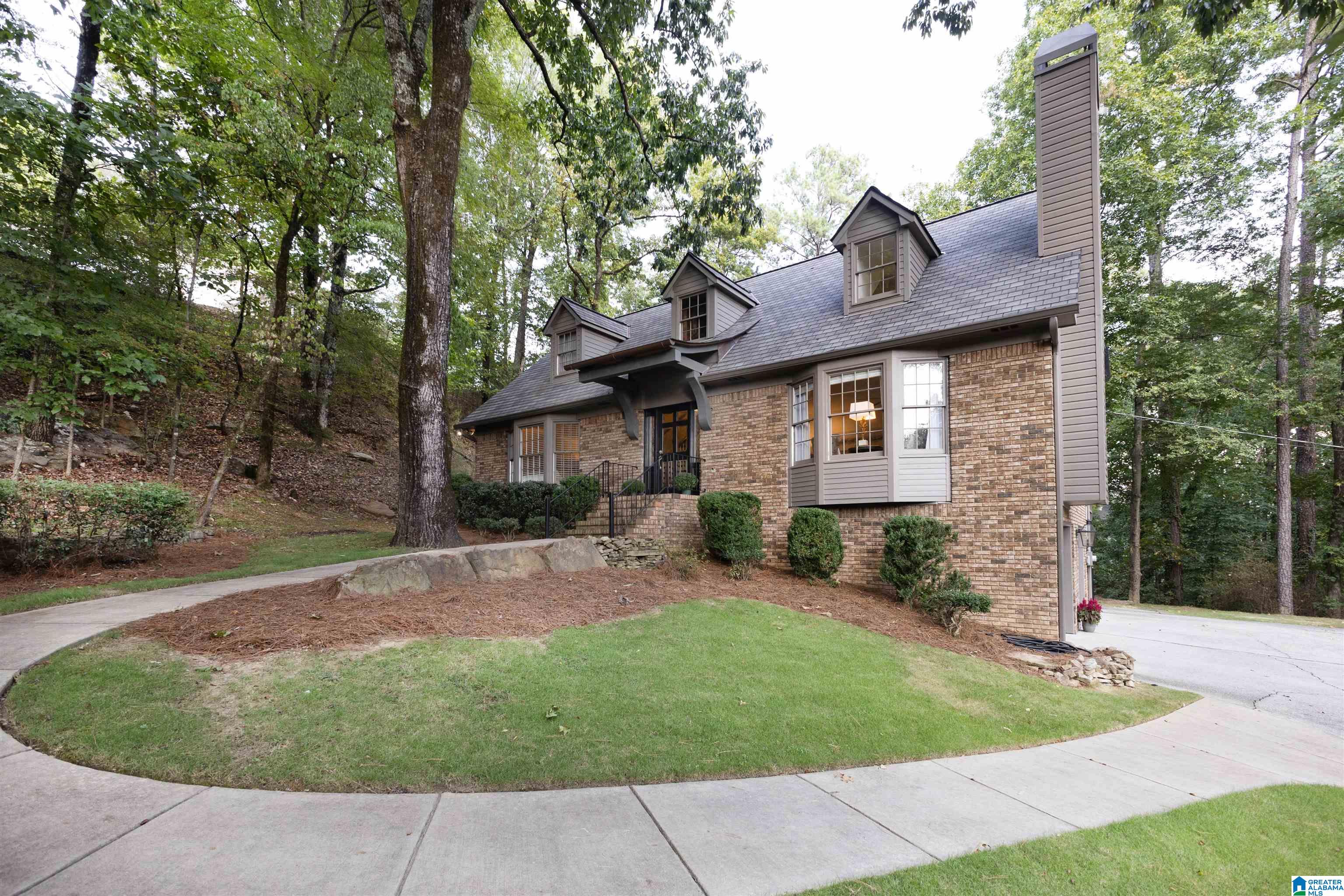 2429 High Bluff Road — photo