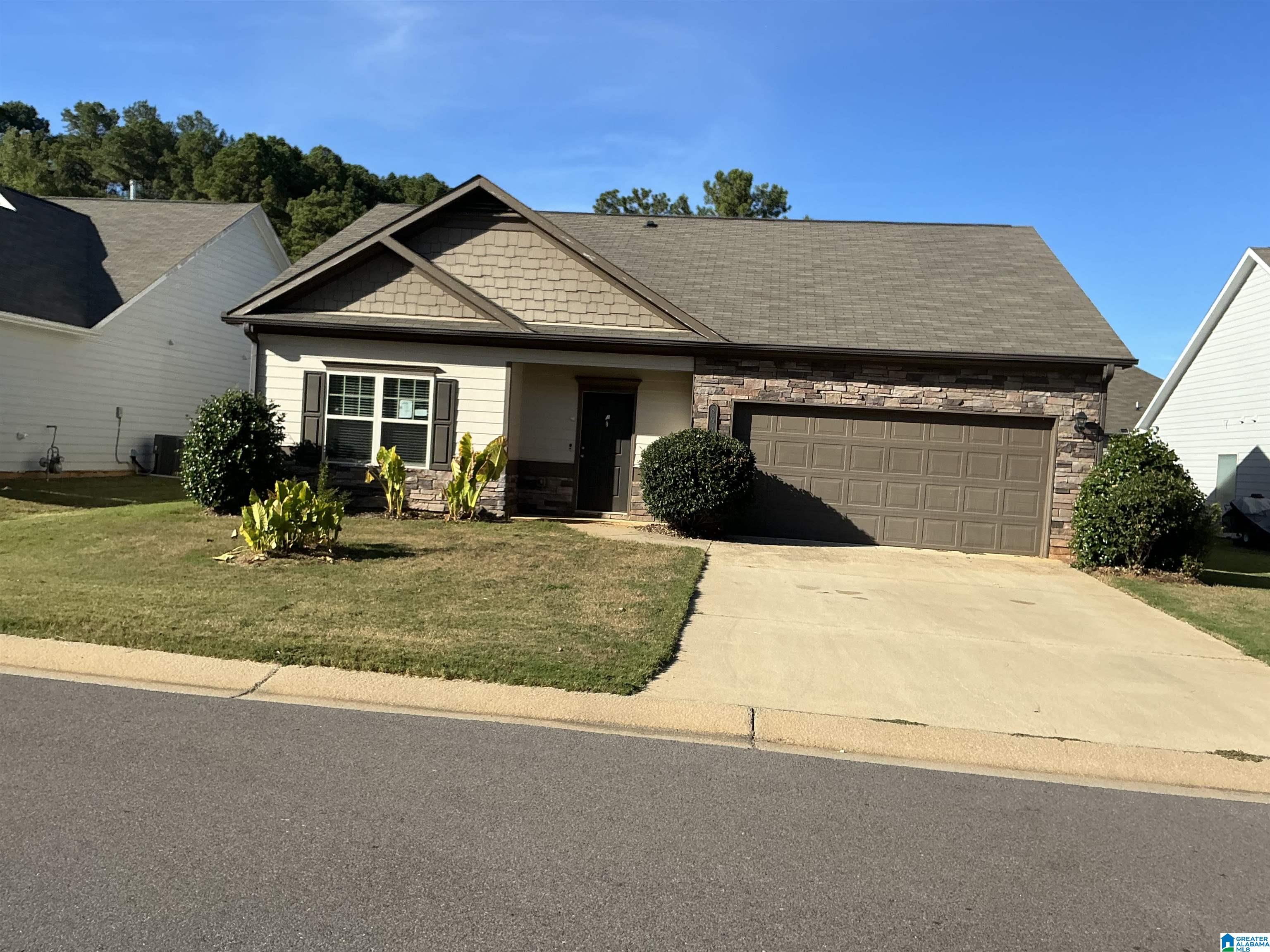 8625 Clarke Lane — photo
