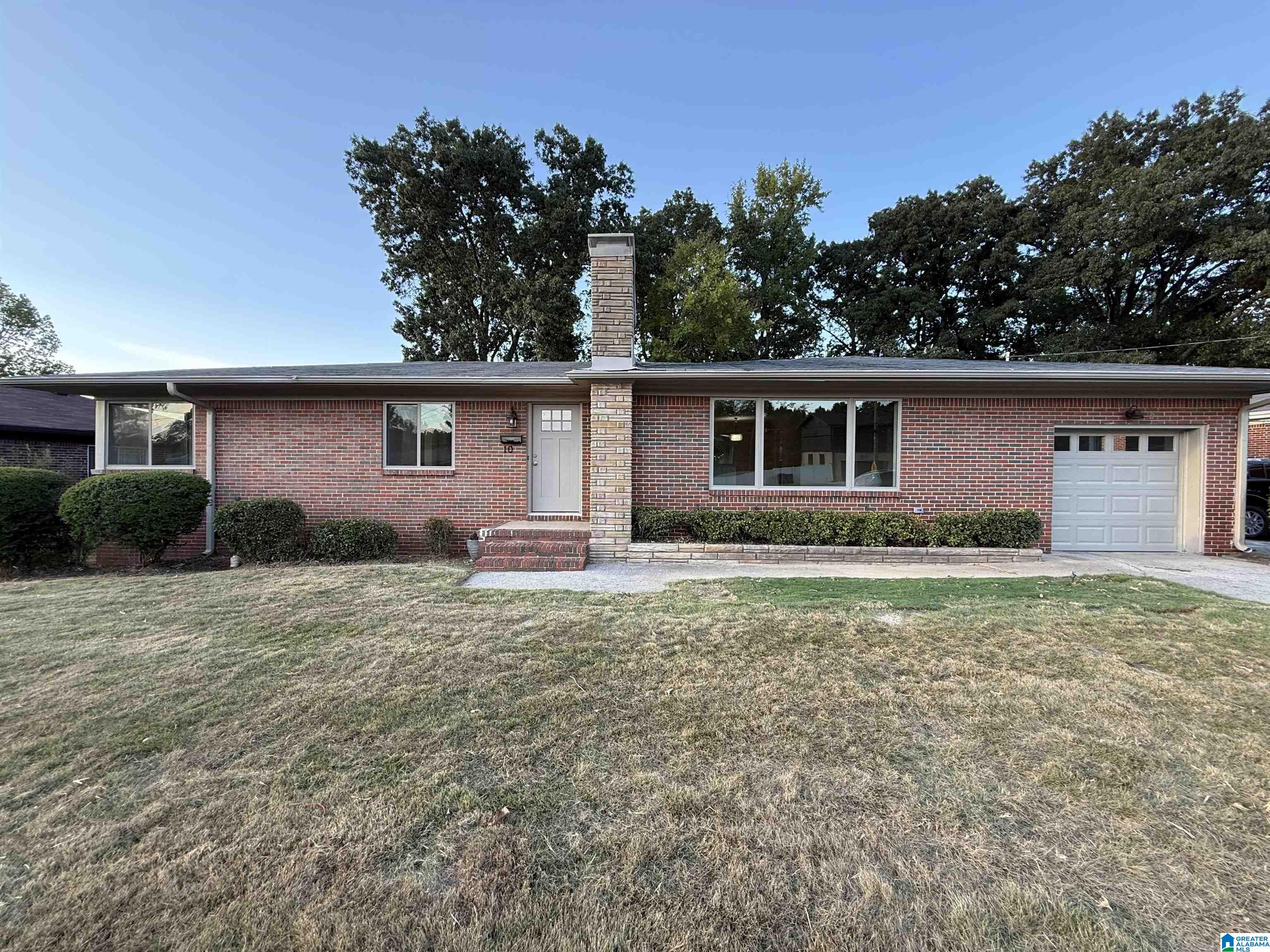 10 SW Green Springs Avenue — photo