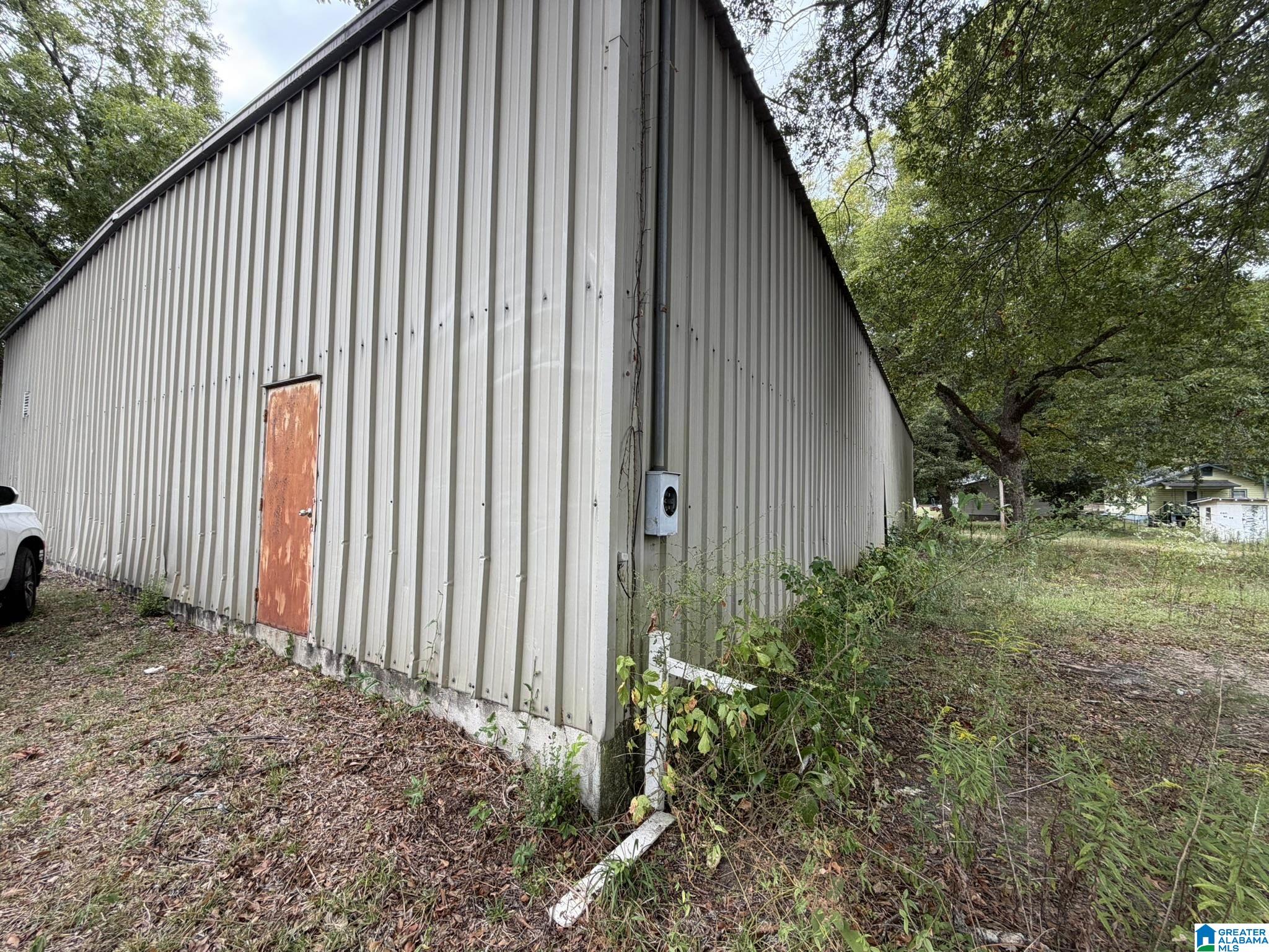 Front Street — photo