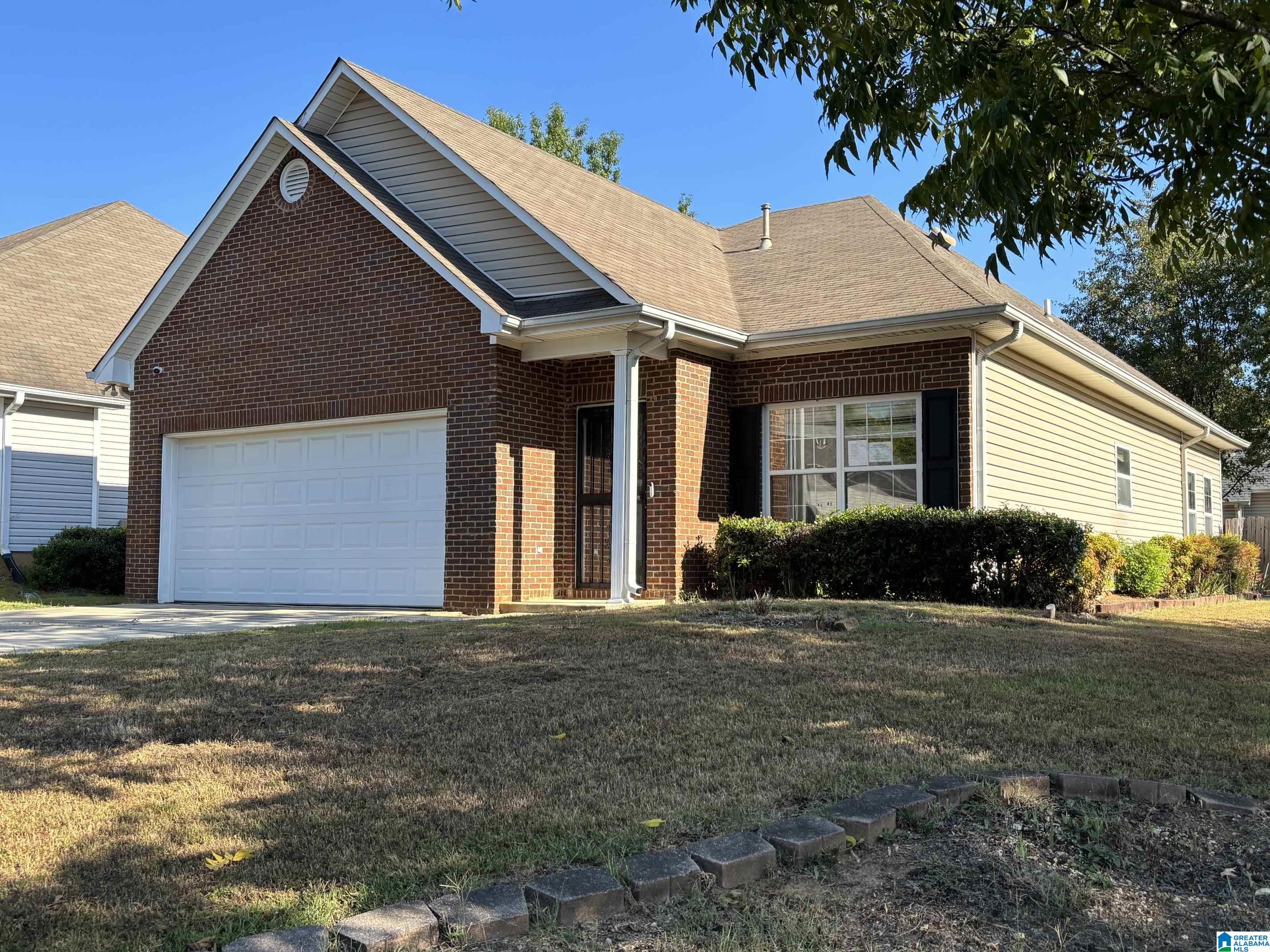 5081 Cantebury Court — photo
