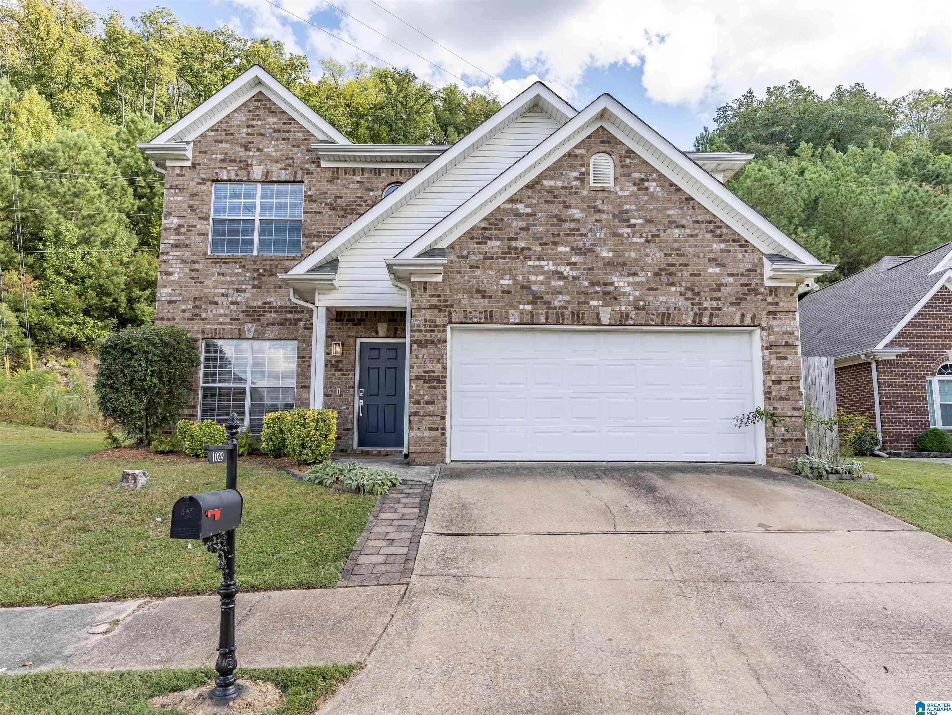 1029 Castlemaine Drive — photo