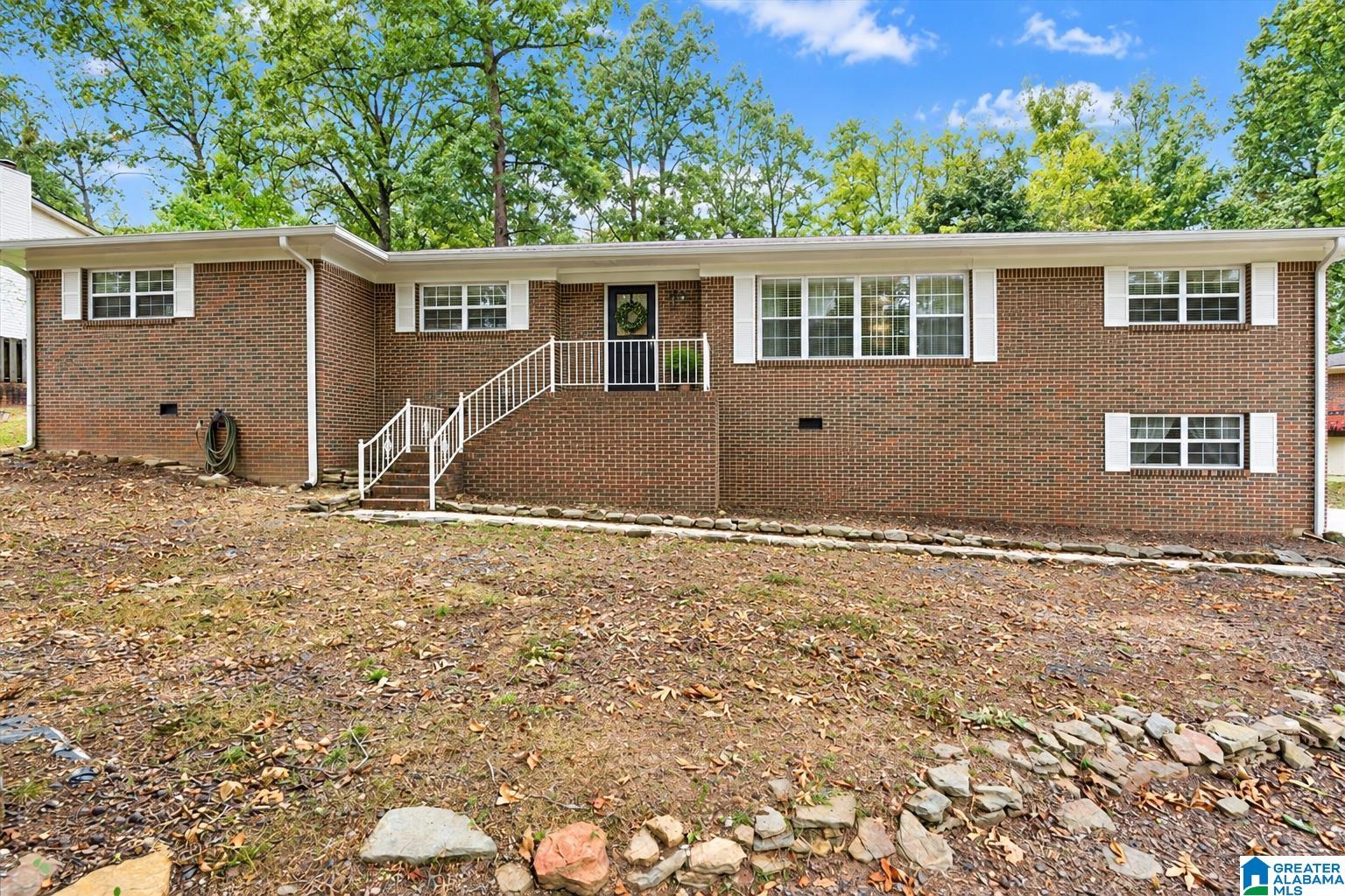 609 Valley Drive — photo
