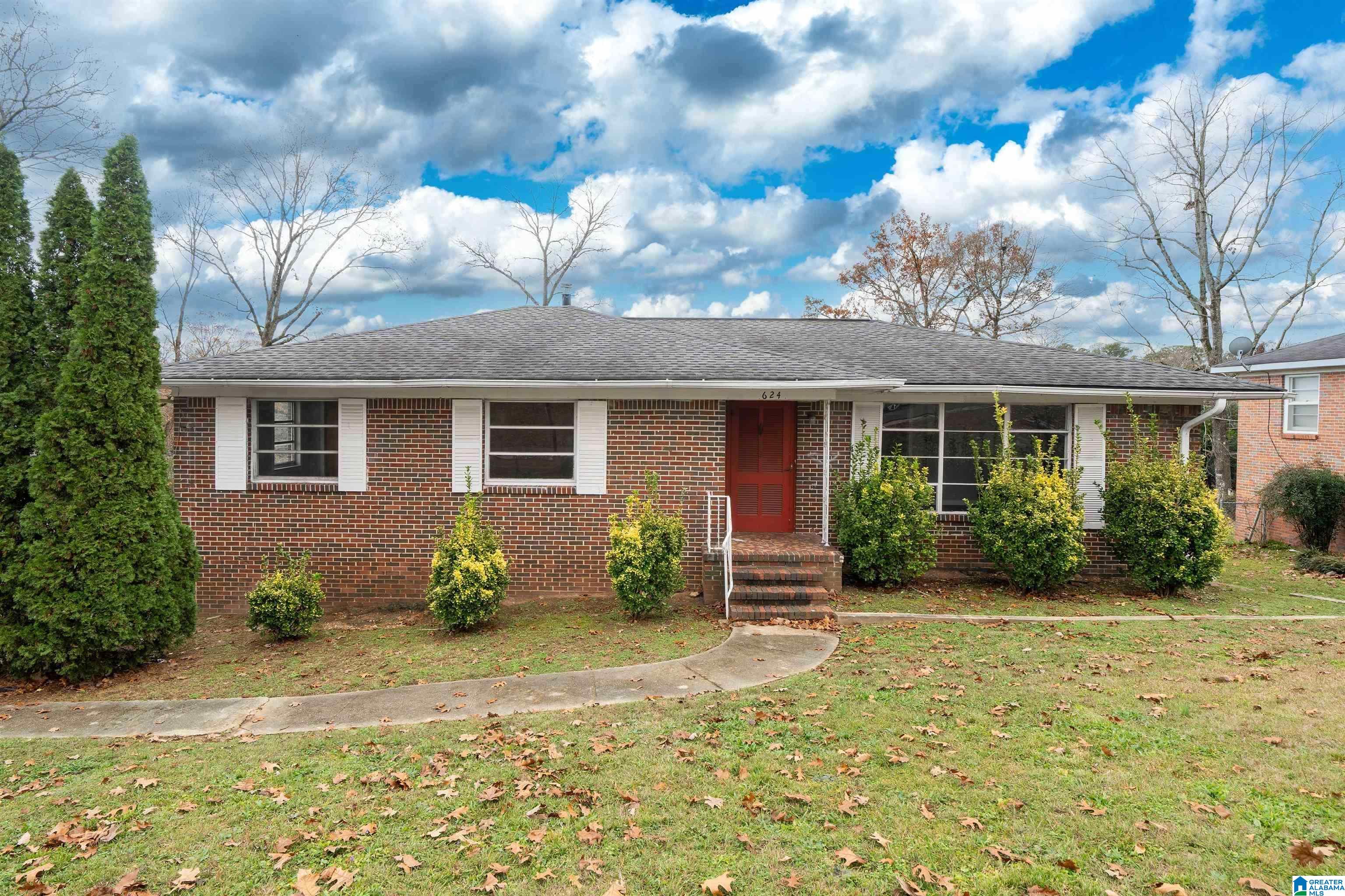 624 Barclay Lane — photo
