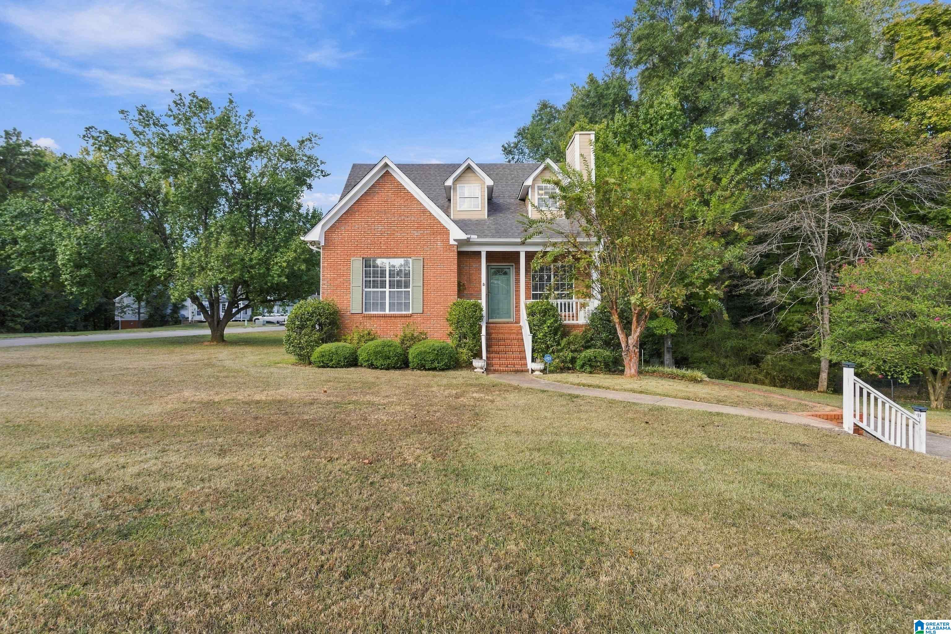 8001 River Bend Road — photo