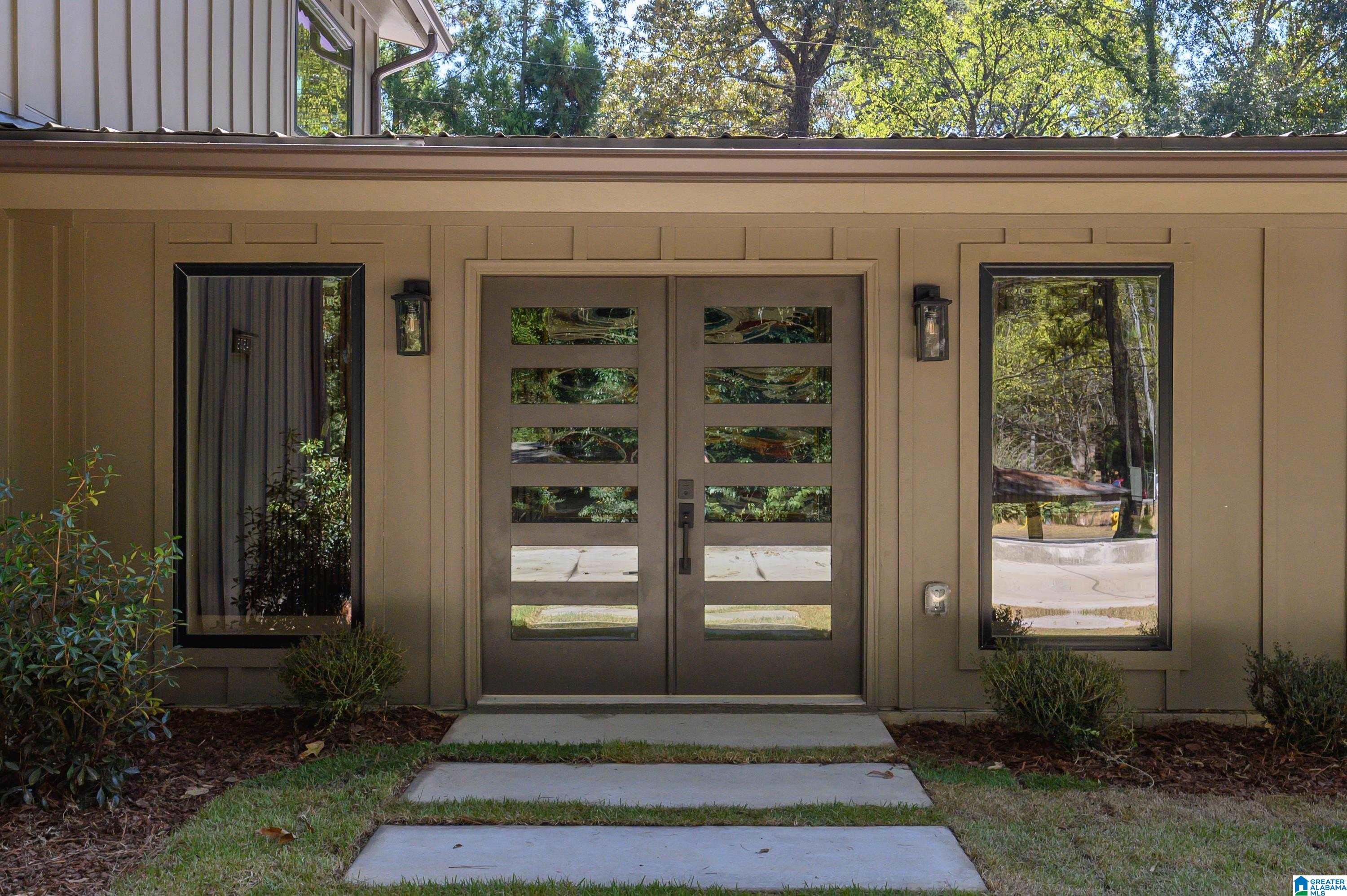 4505 Cahaba River Road — photo