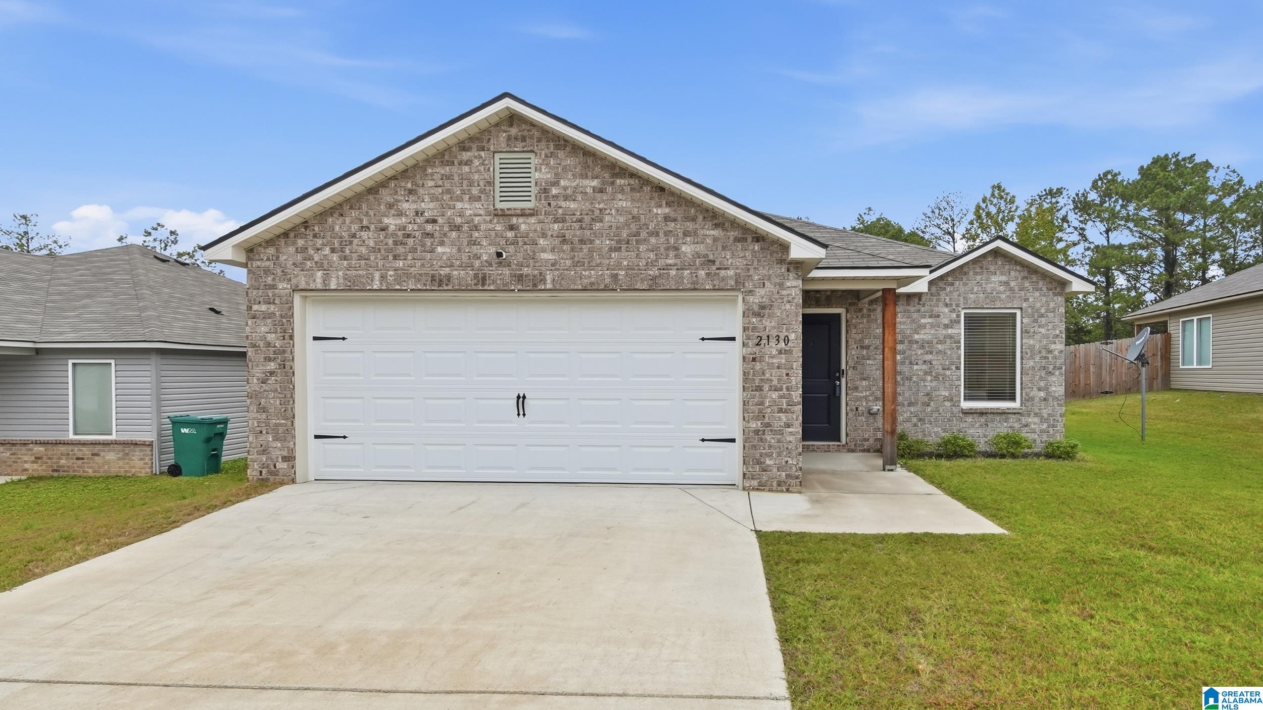 2130 W W Middlebrooke Crossing — photo