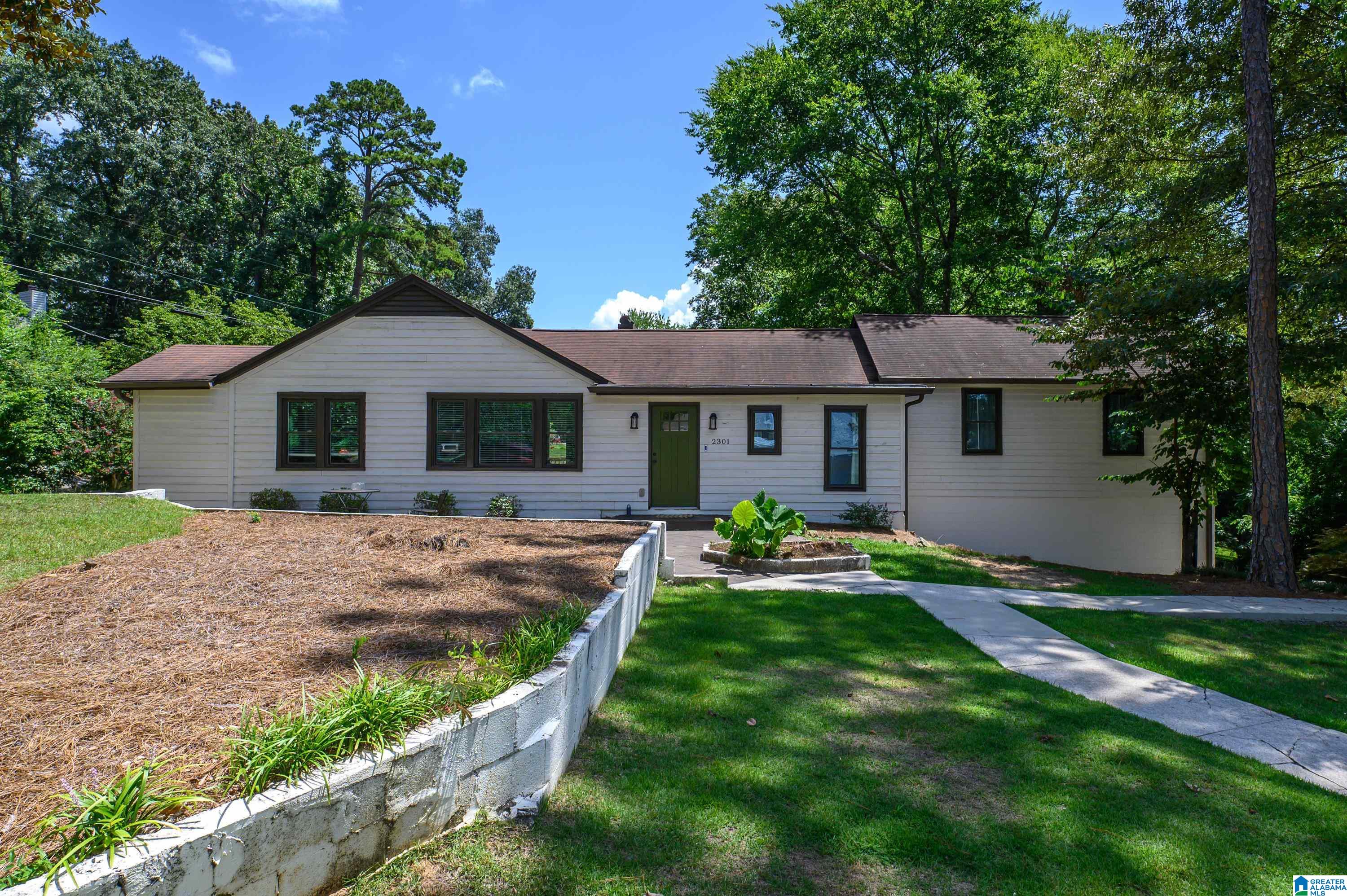 2301 Jacobs Road — photo