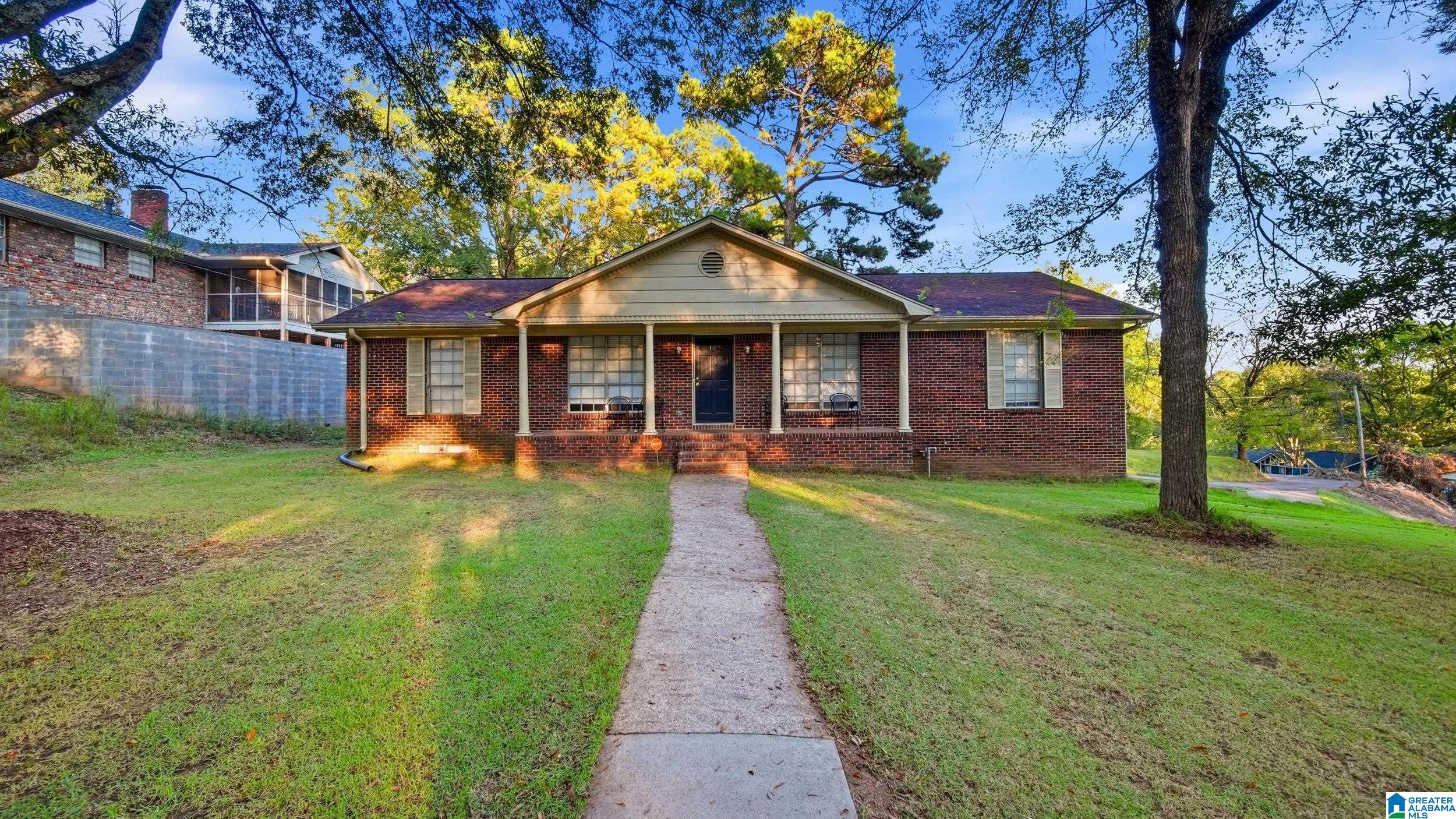 1109 Oakley Drive — photo