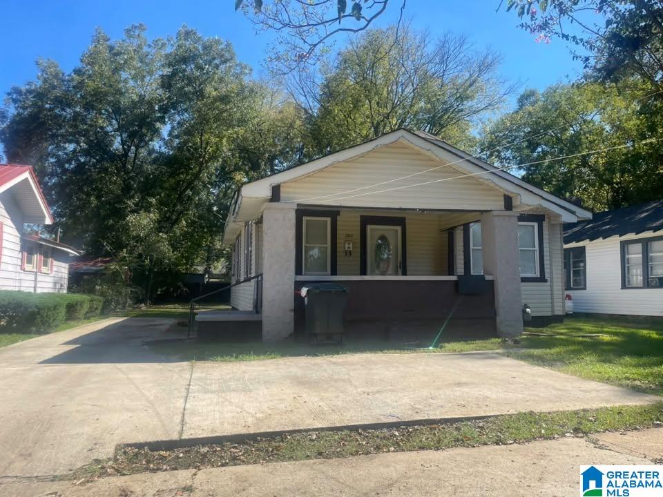 1305 Woodland Avenue — photo