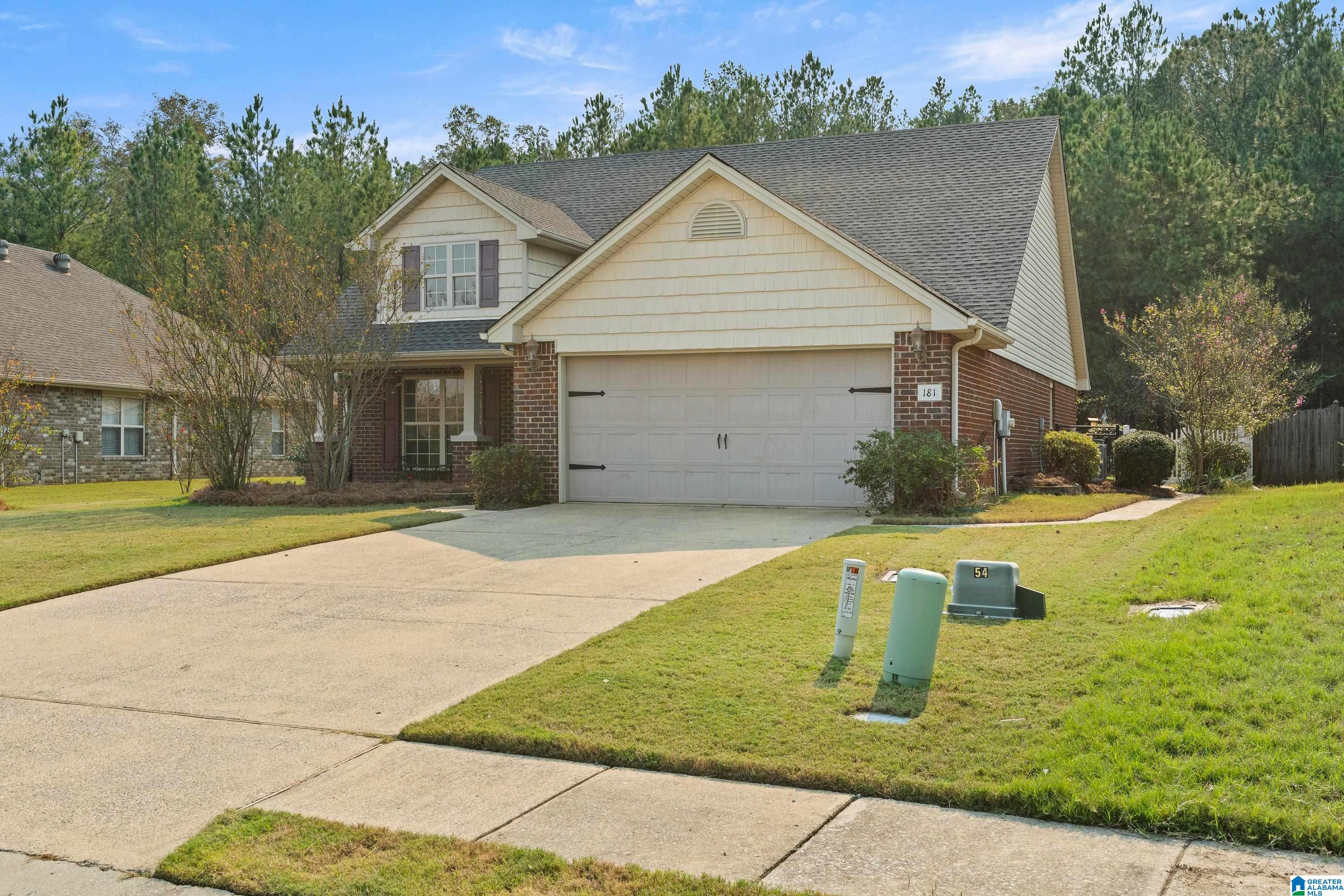 181 Hillcrest Drive — photo