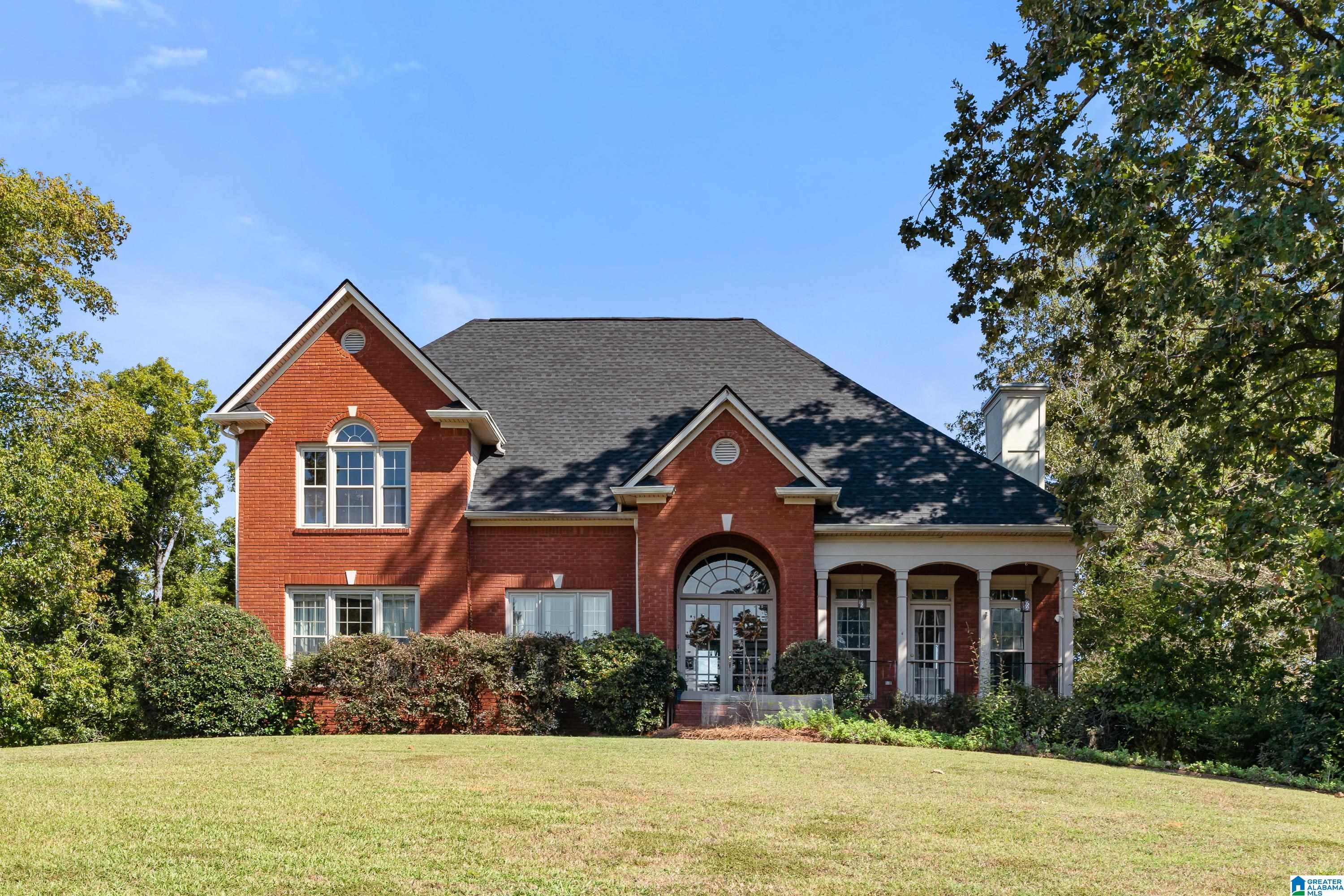 114 Saddle Lake Drive — photo