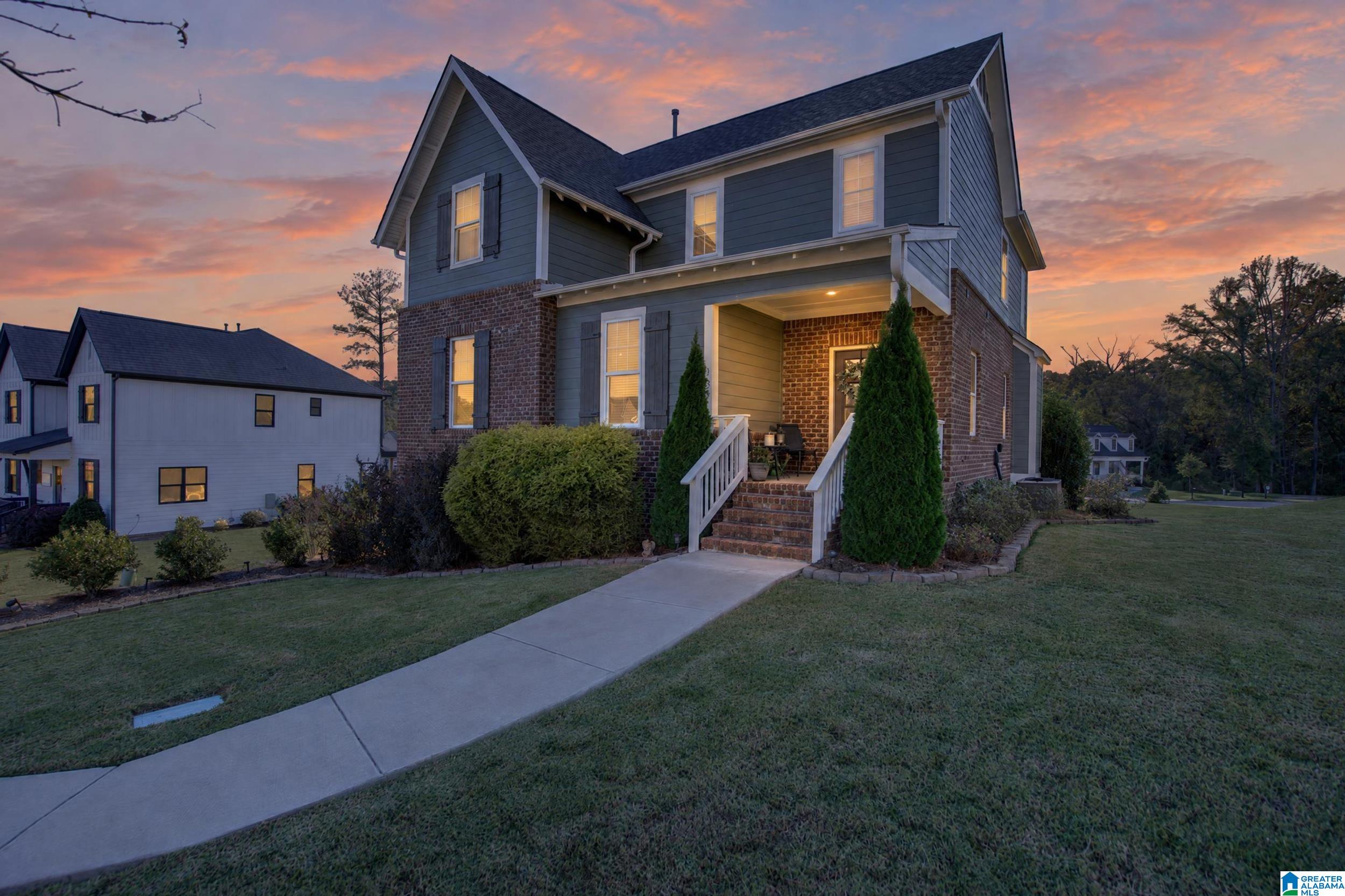 135 Macdonald Court — photo