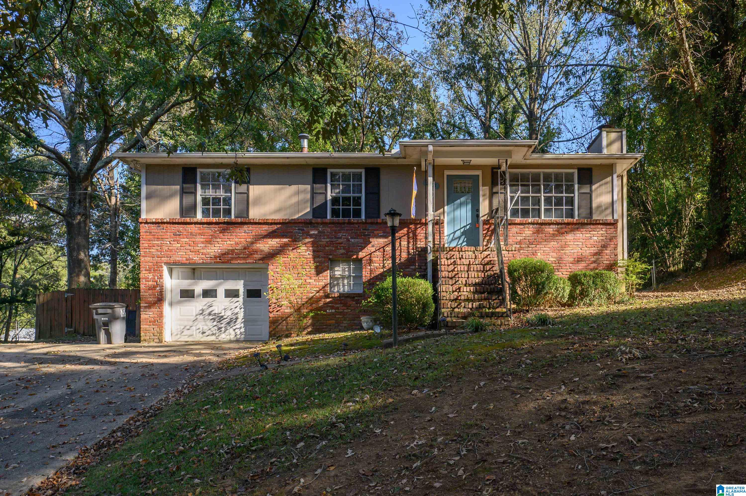 225 Rebecca Drive — photo