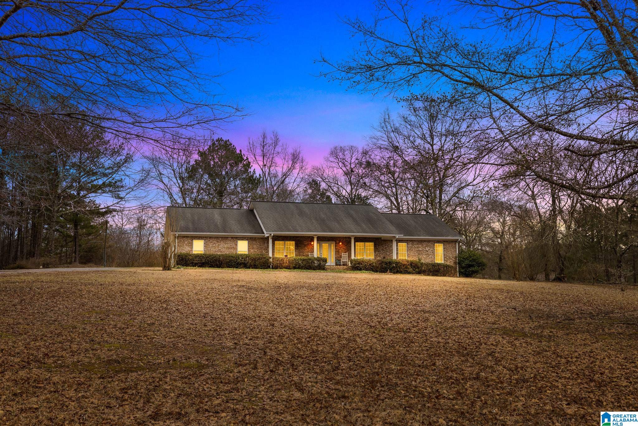 814 Deer Trace Road — photo